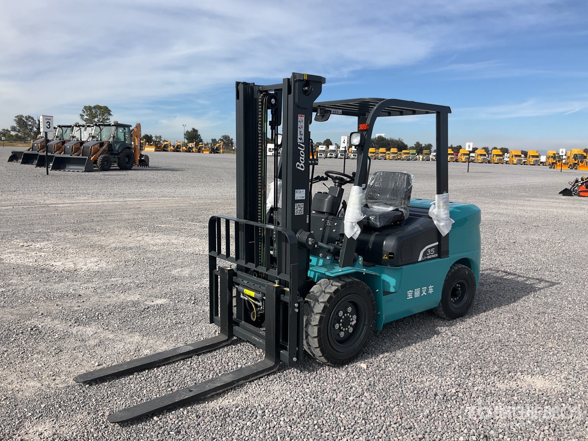 General Appearance with Featured Photo