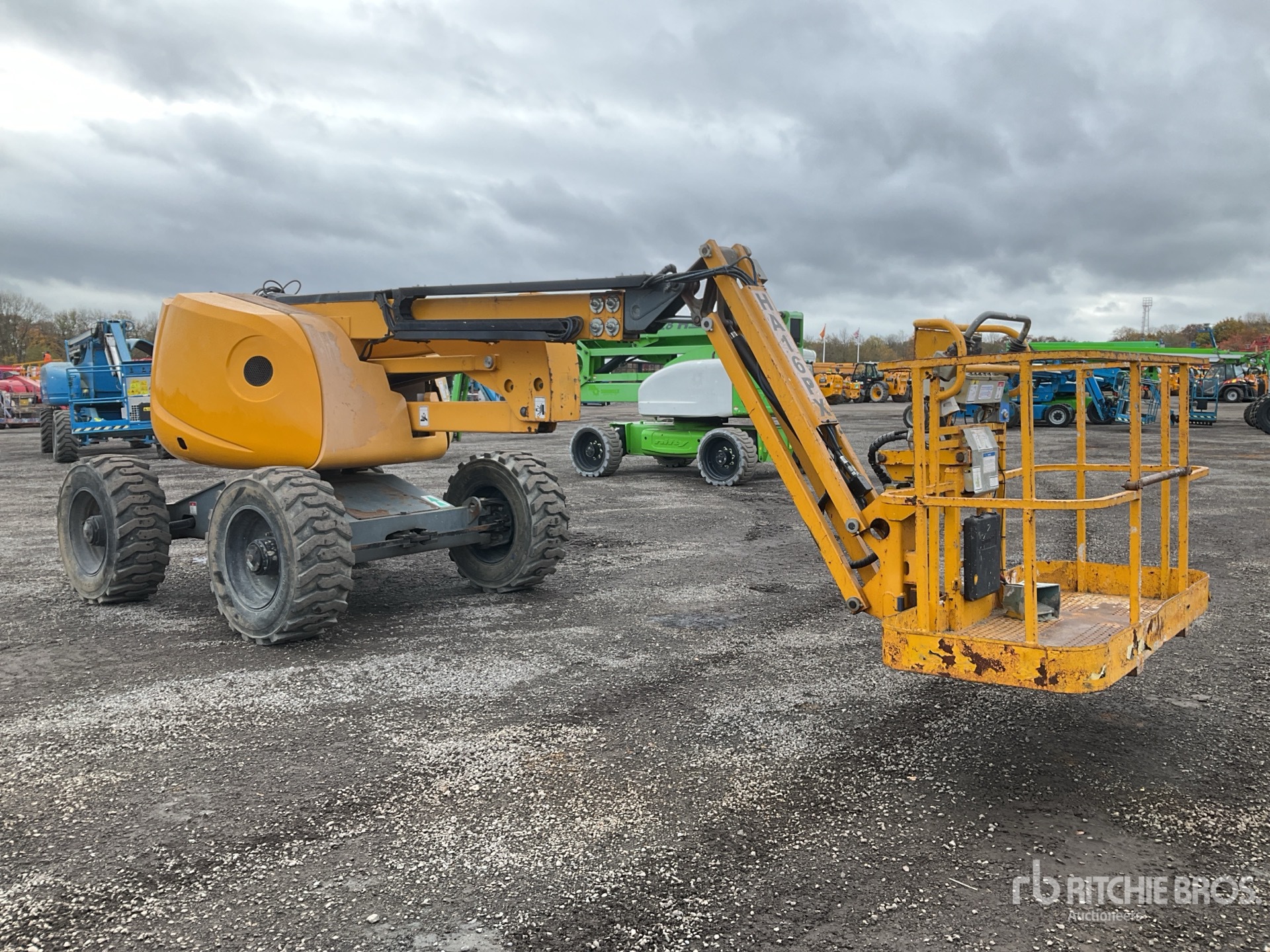 General Appearance with Picture, Right Front Corner