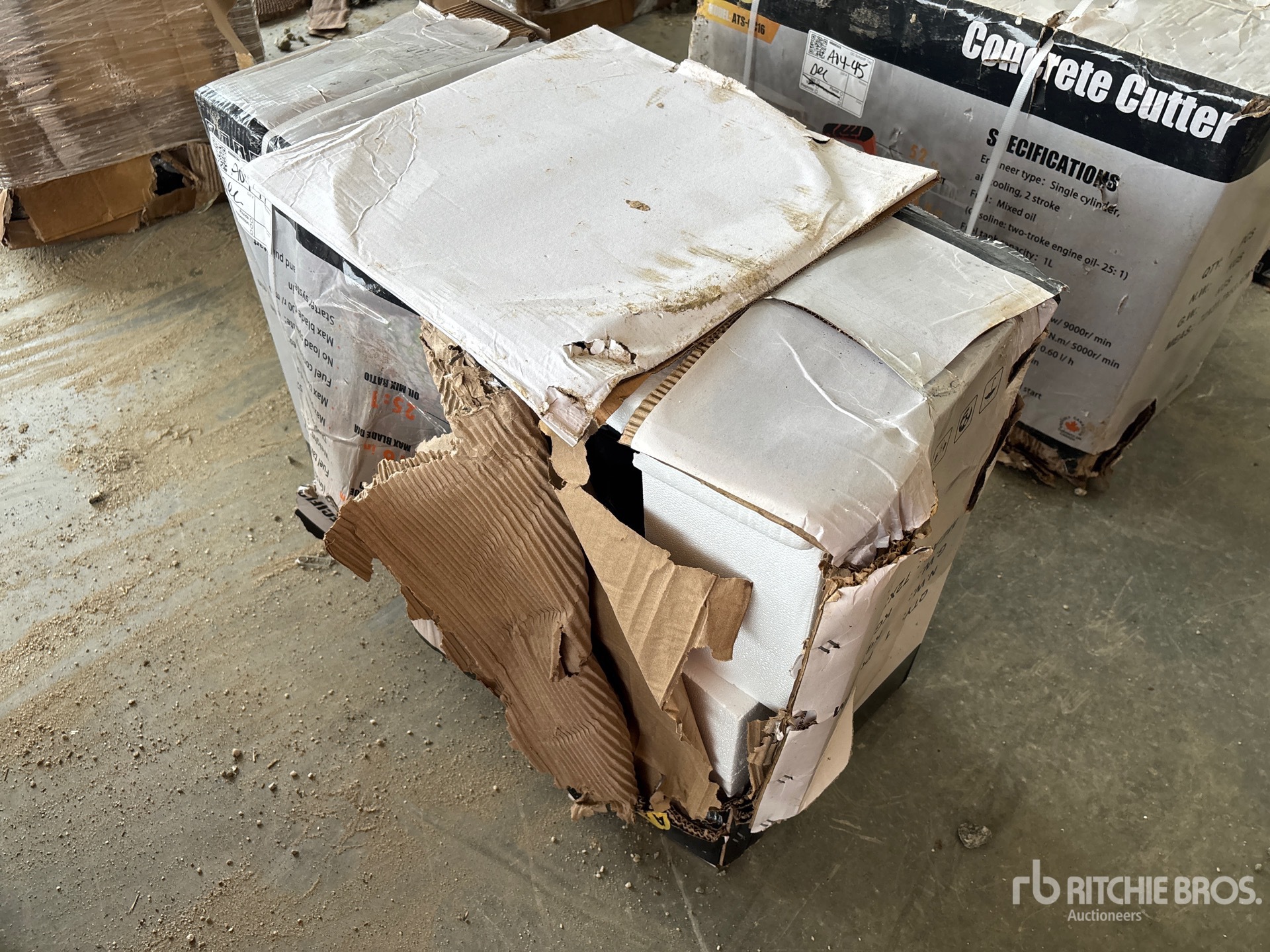 General Appearance with Picture, Right Front Corner