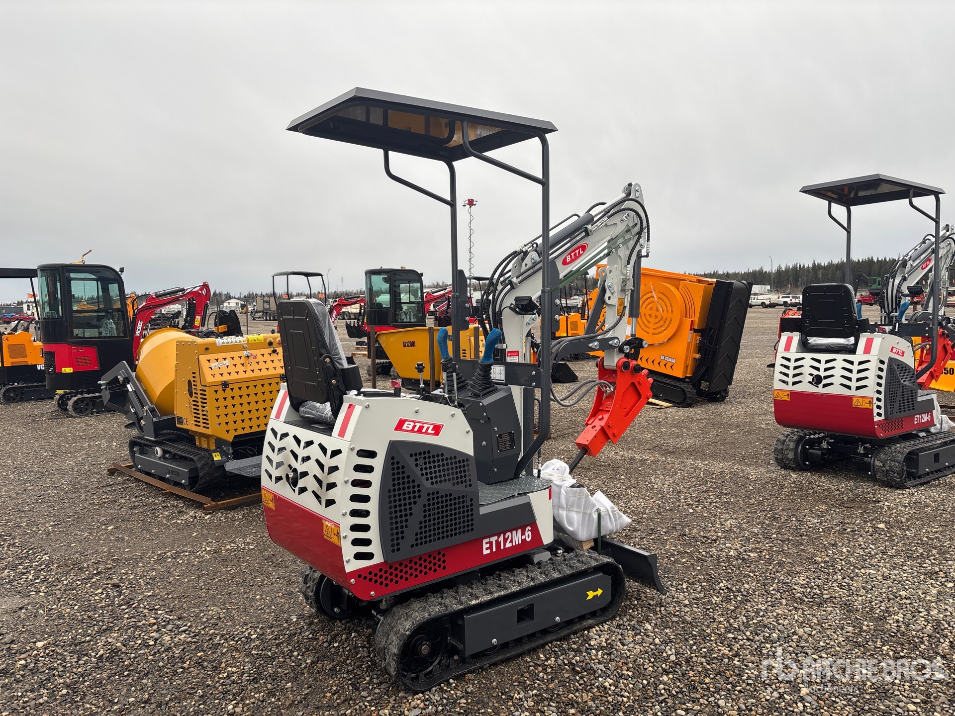 General Appearance with Imagen: esquina trasera derecha