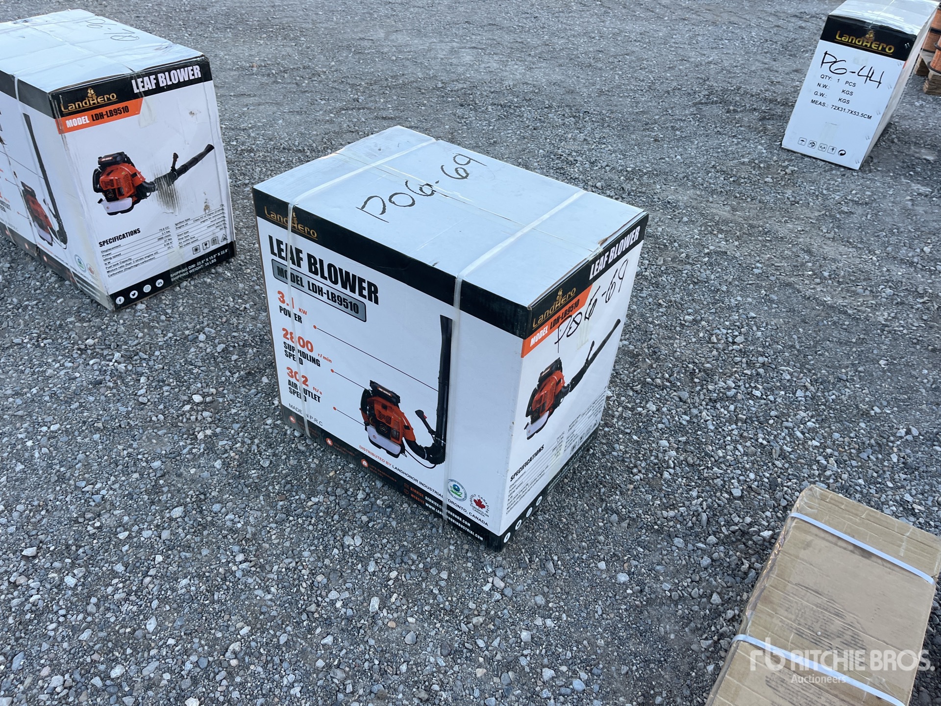 General Appearance with Picture, Right Rear Corner