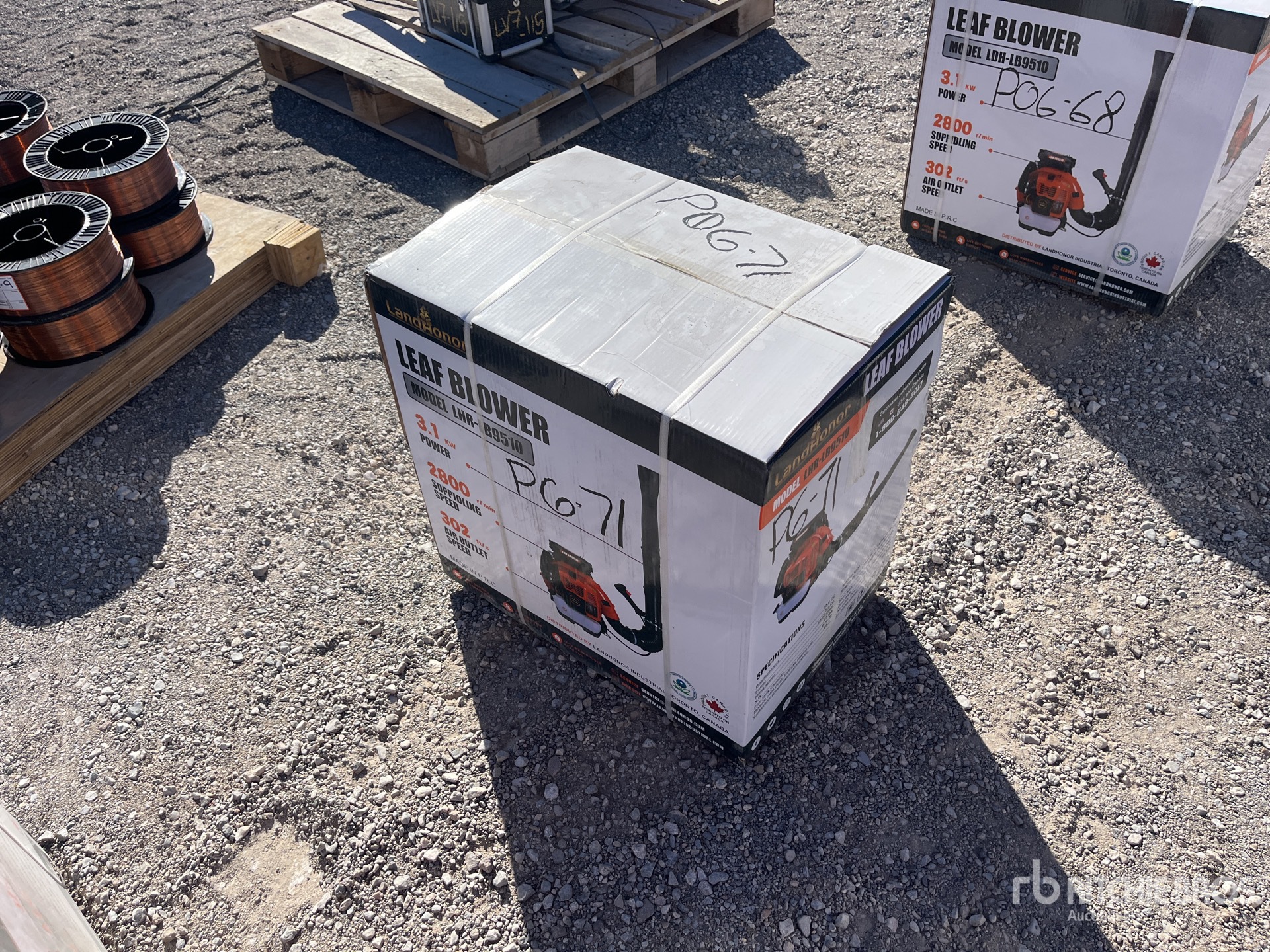 General Appearance with Image, coin avant gauche