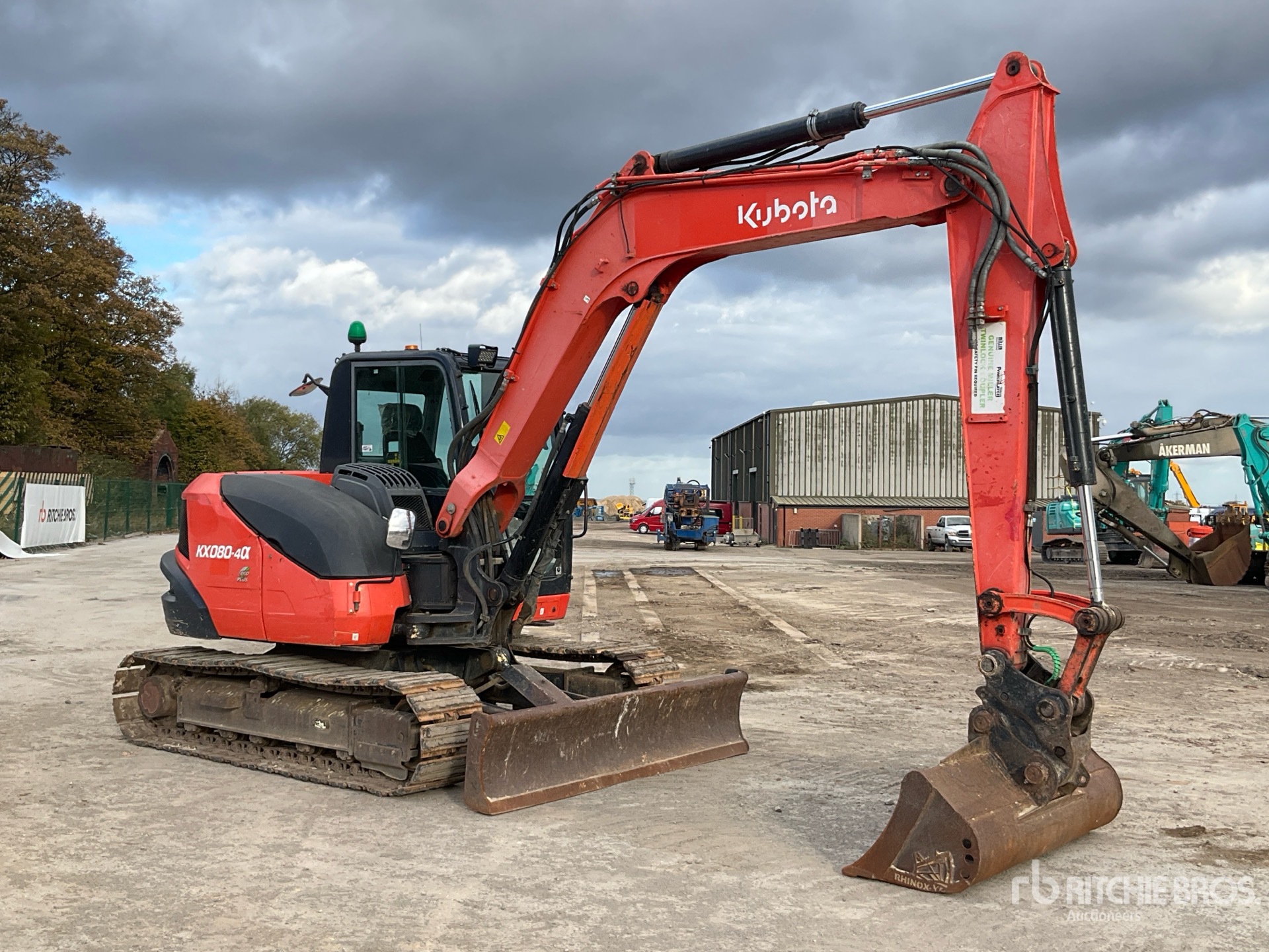 General Appearance with Picture, Right Front Corner