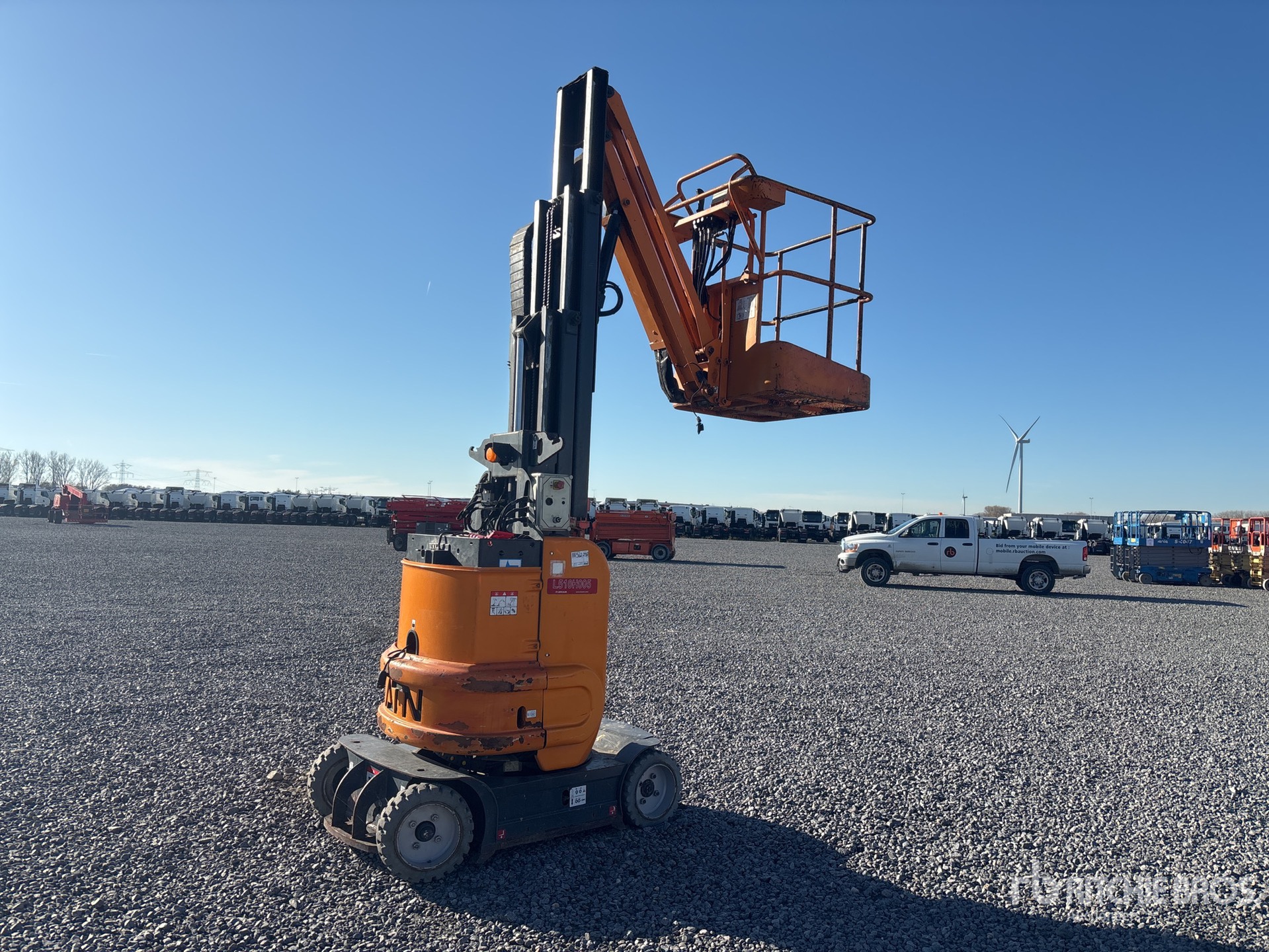 General Appearance with Imagen: esquina delantera izquierda