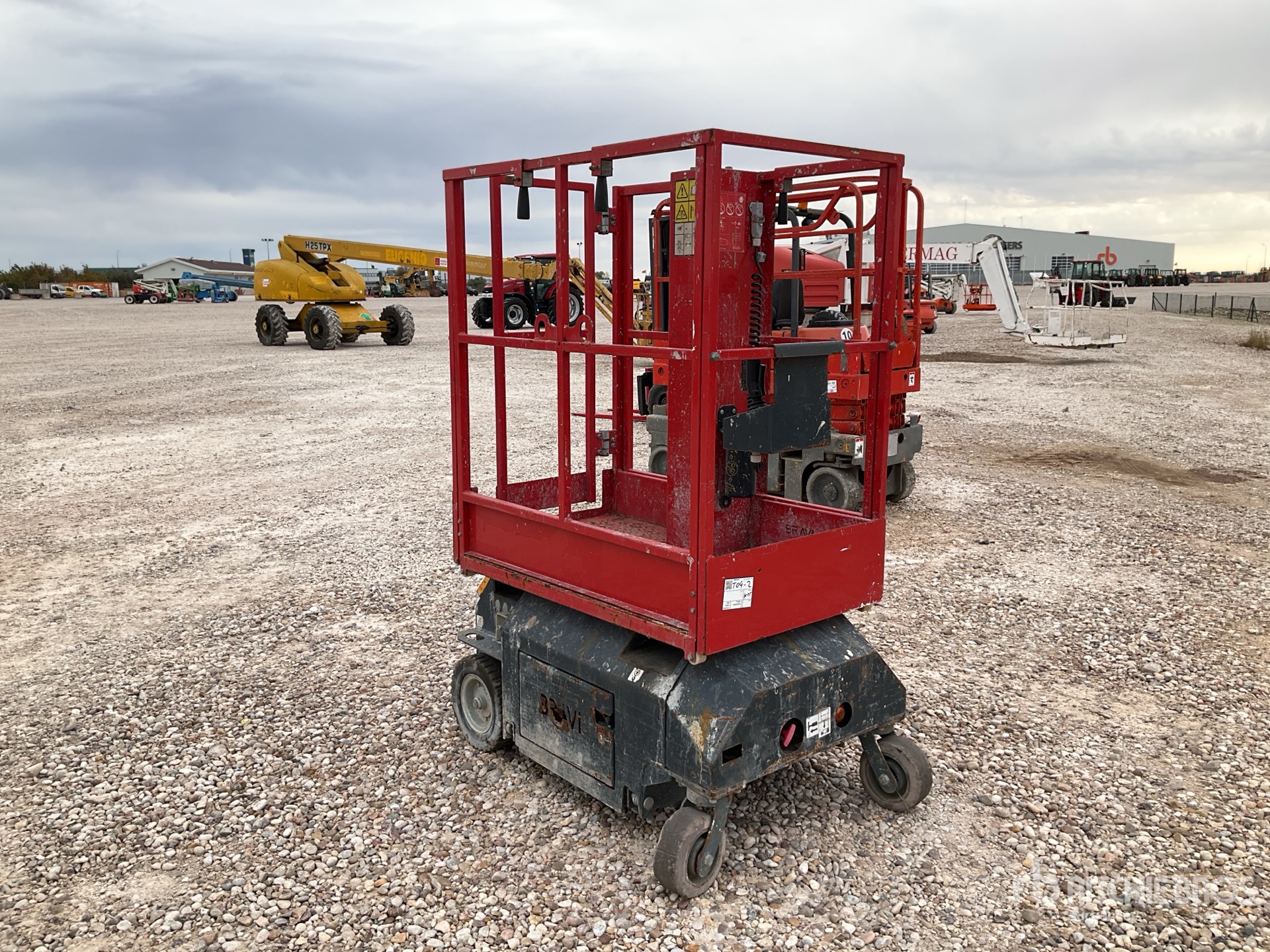 General Appearance with Picture, Left Rear Corner