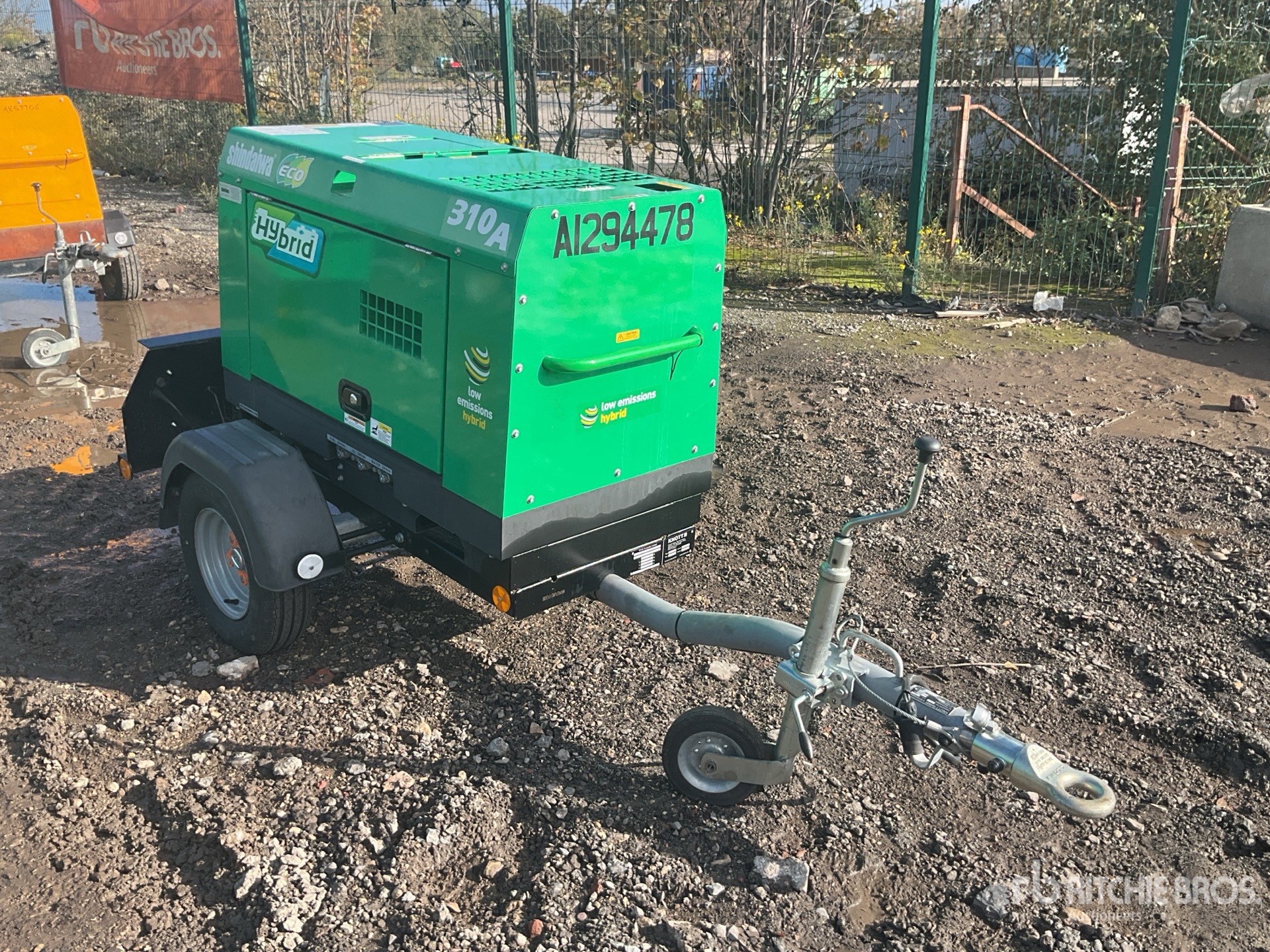 General Appearance with Picture, Right Front Corner