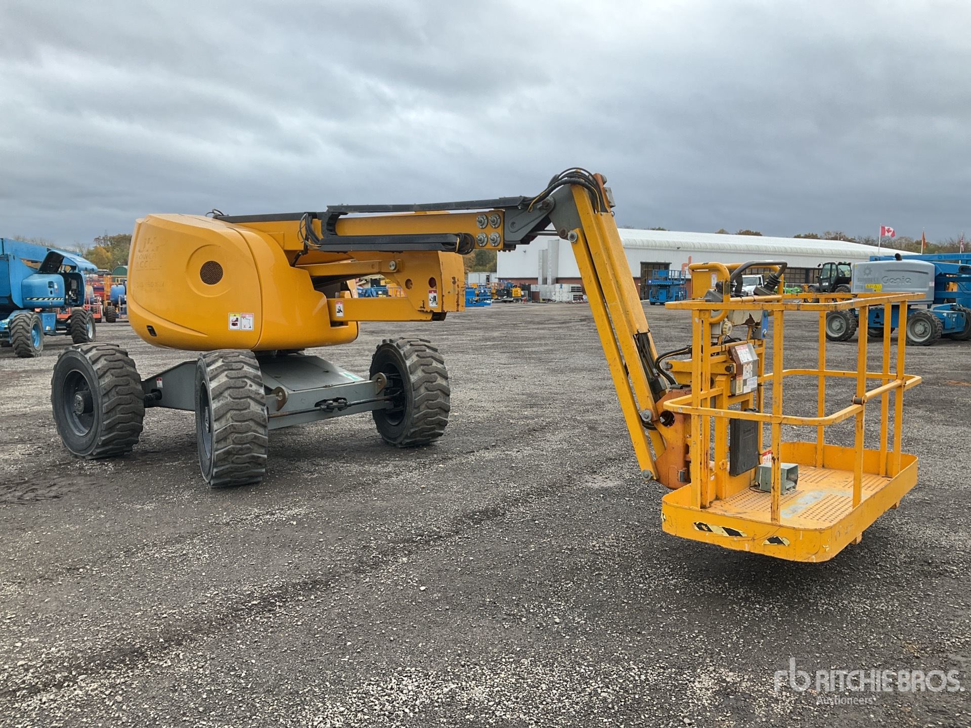 General Appearance with Imagen: esquina delantera derecha