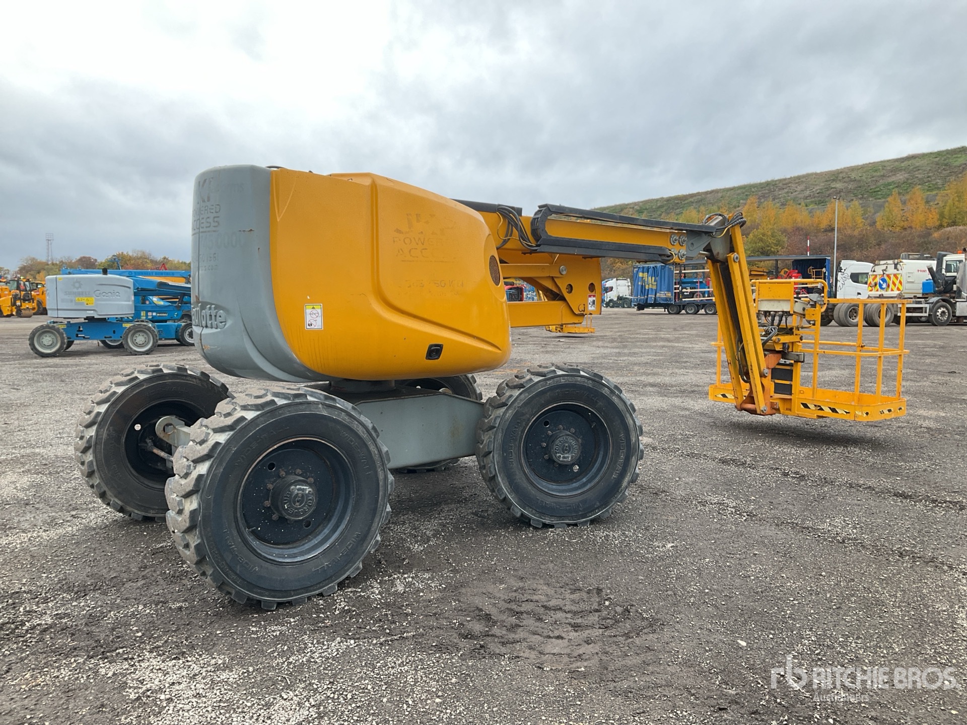 General Appearance with Imagen: esquina trasera derecha