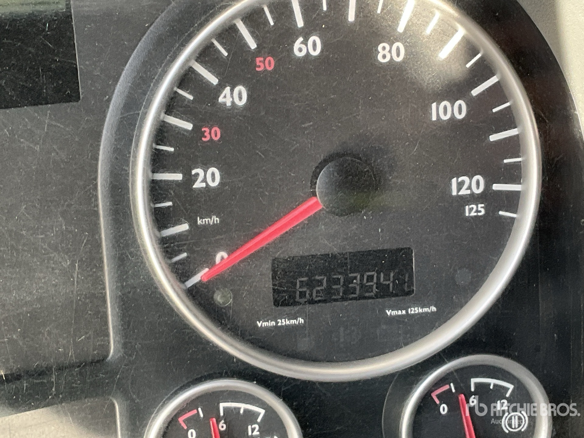 General Appearance with Hour Meter / Odometer