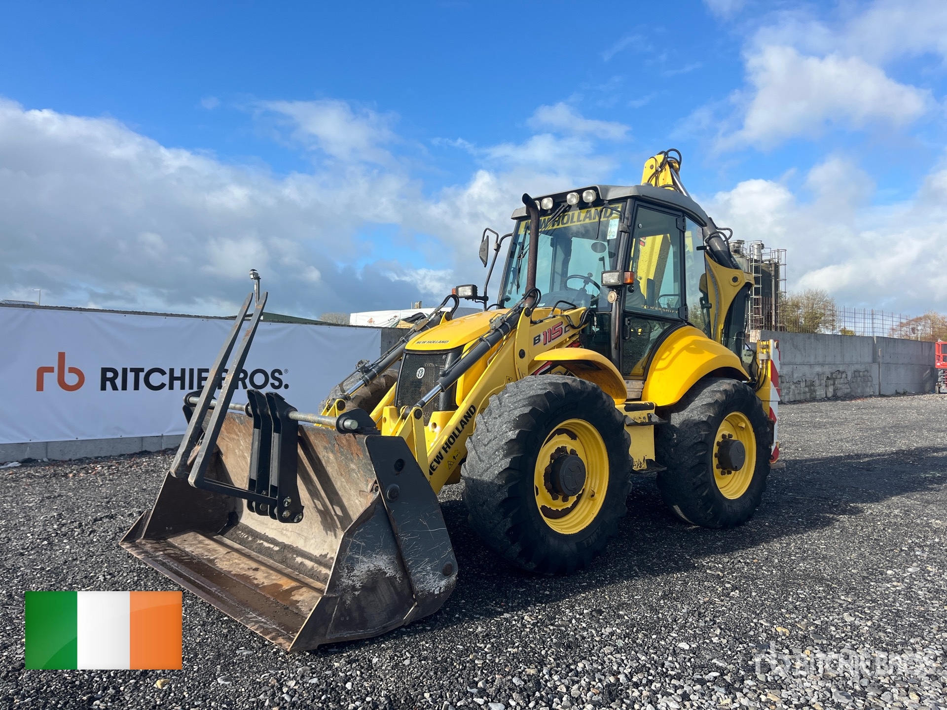 General Appearance with Picture, Left Front Corner