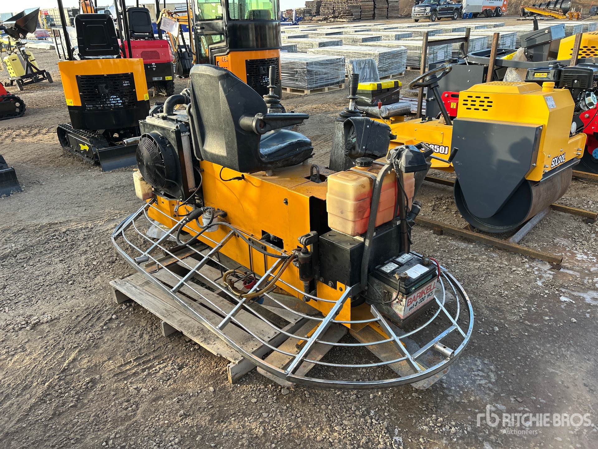 General Appearance with Bild, Ecke hinten rechts