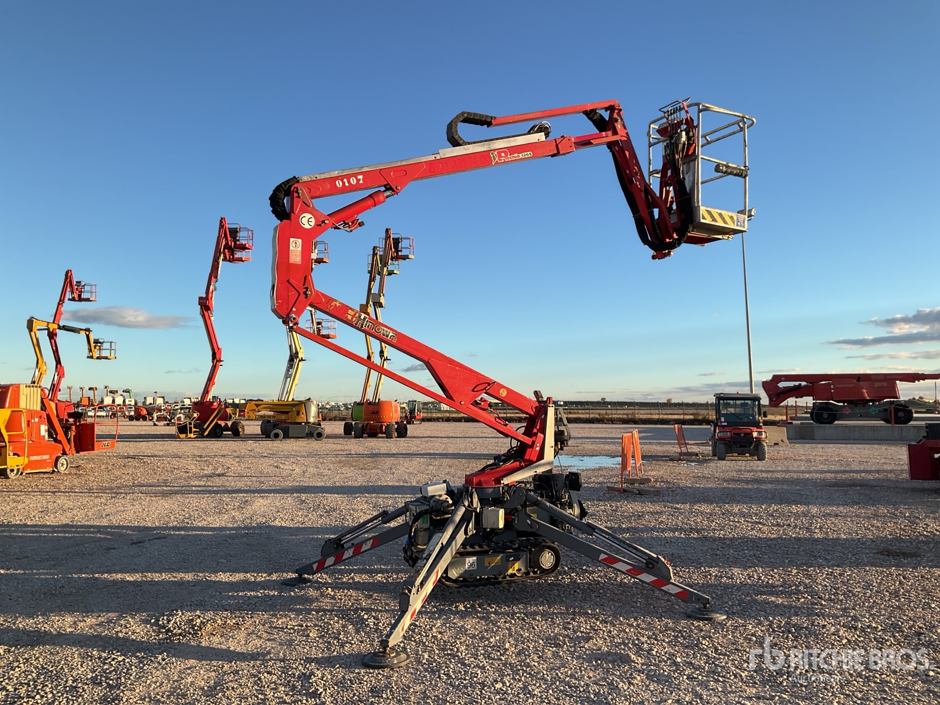 General Appearance with Featured Photo