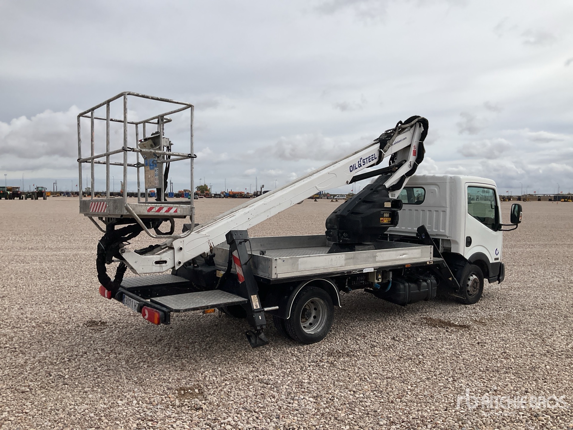 Aspect général with Image, coin arrière droit