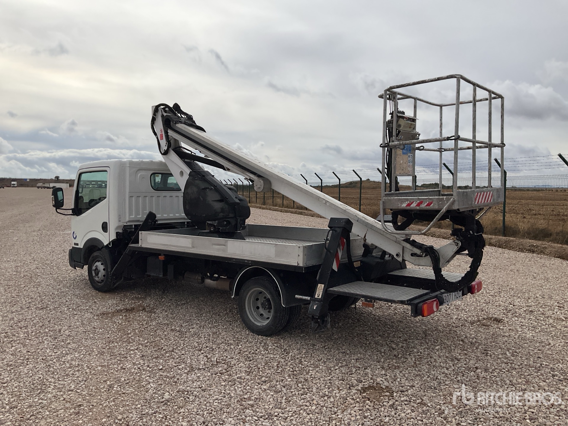 Aspect général with Image, coin arrière gauche