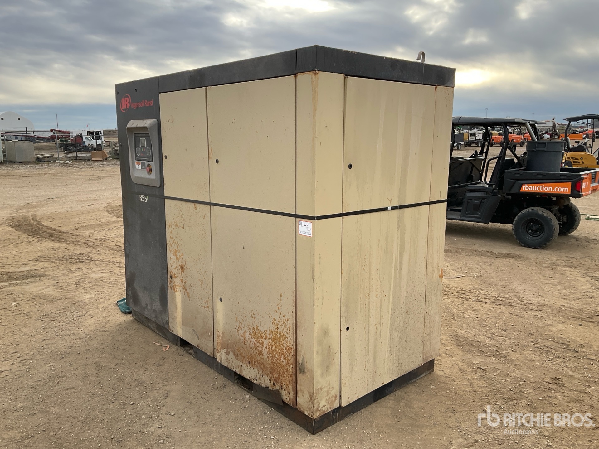 General Appearance with Image, coin avant gauche