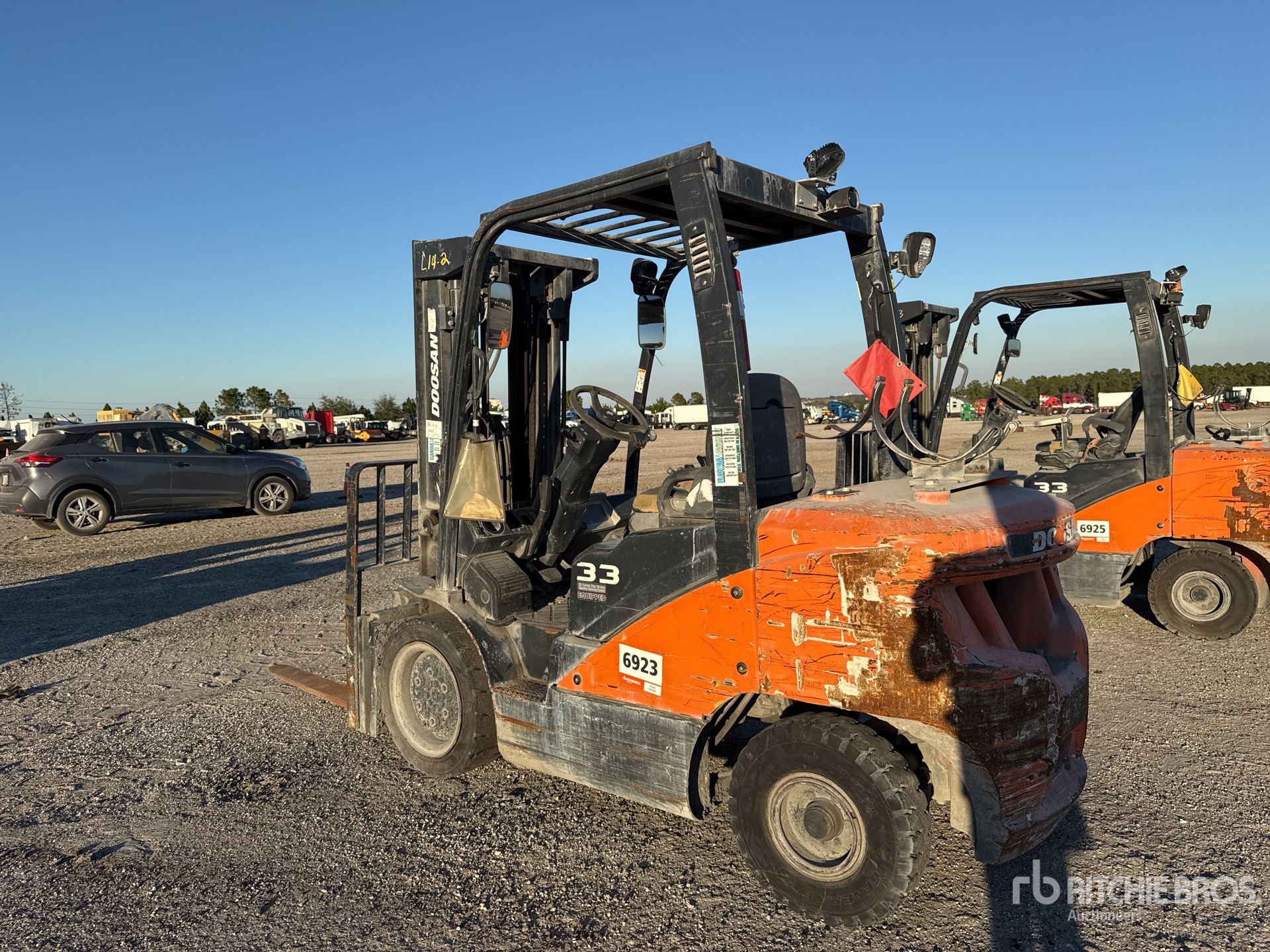 General Appearance with Picture, Left Rear Corner