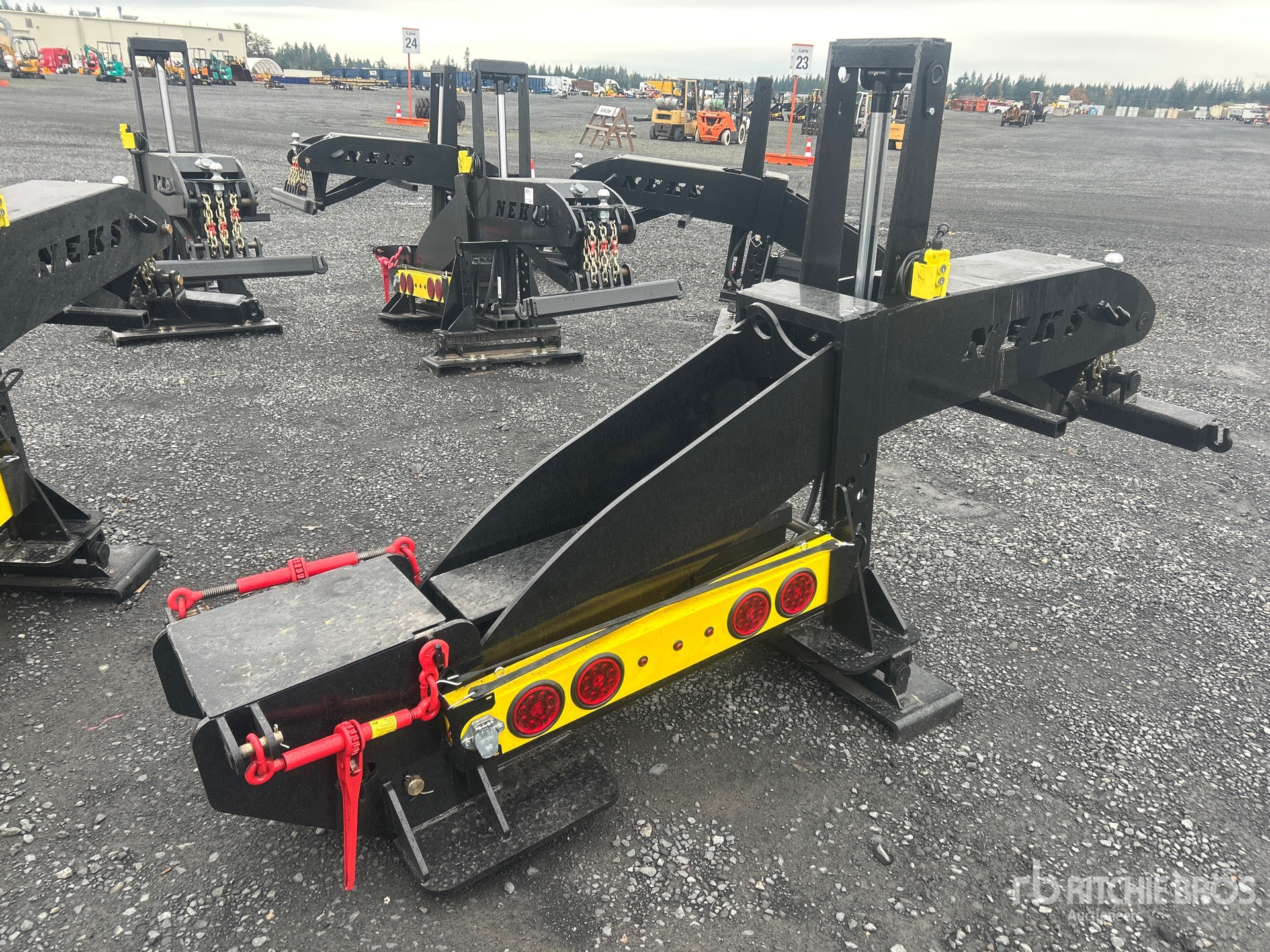 Aspect général with Image, coin arrière droit