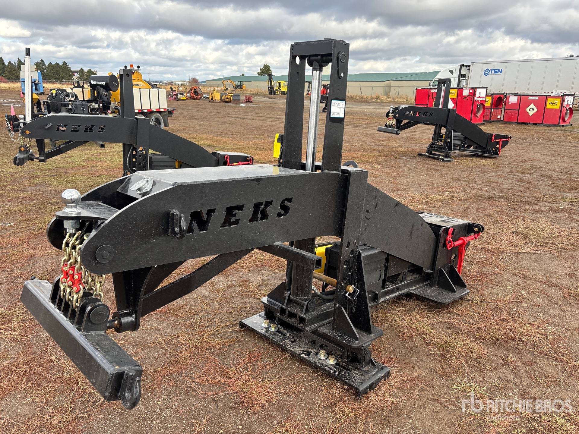 General Appearance with Picture, Left Front Corner