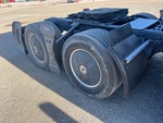 4 Underbody - Truck with