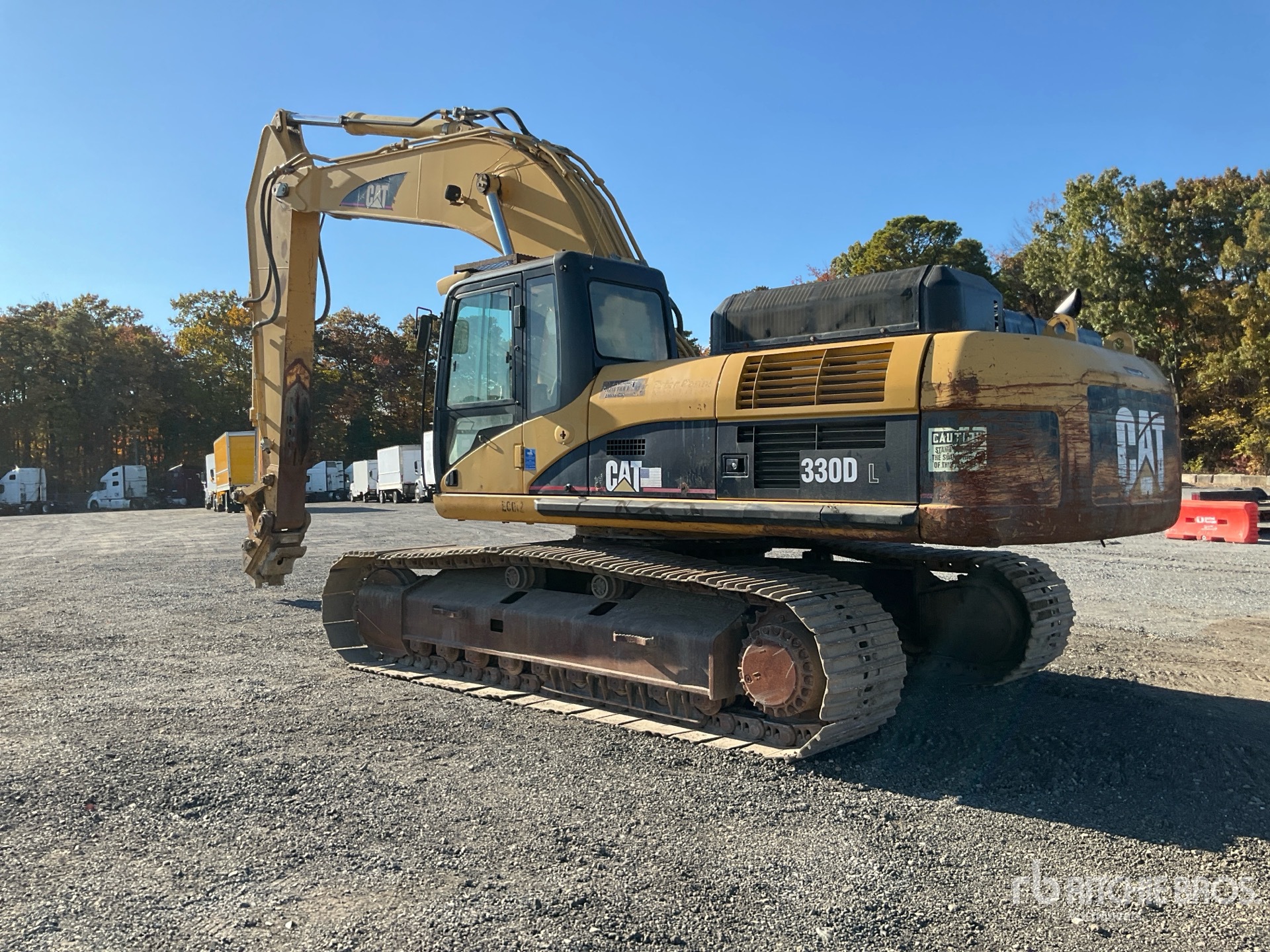 General Appearance with Foto, angolo posteriore sinistro