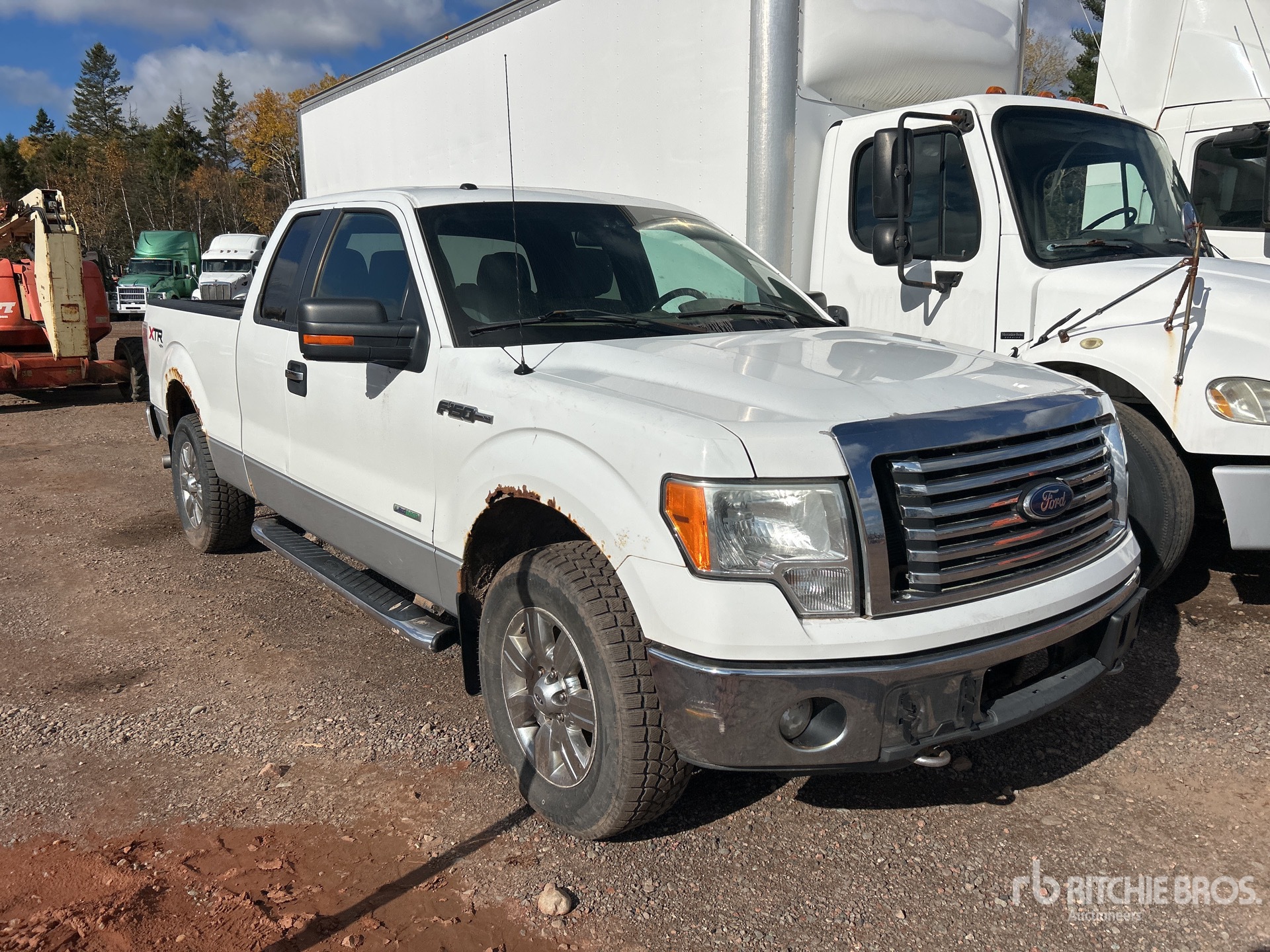 General Appearance with Picture, Right Front Corner