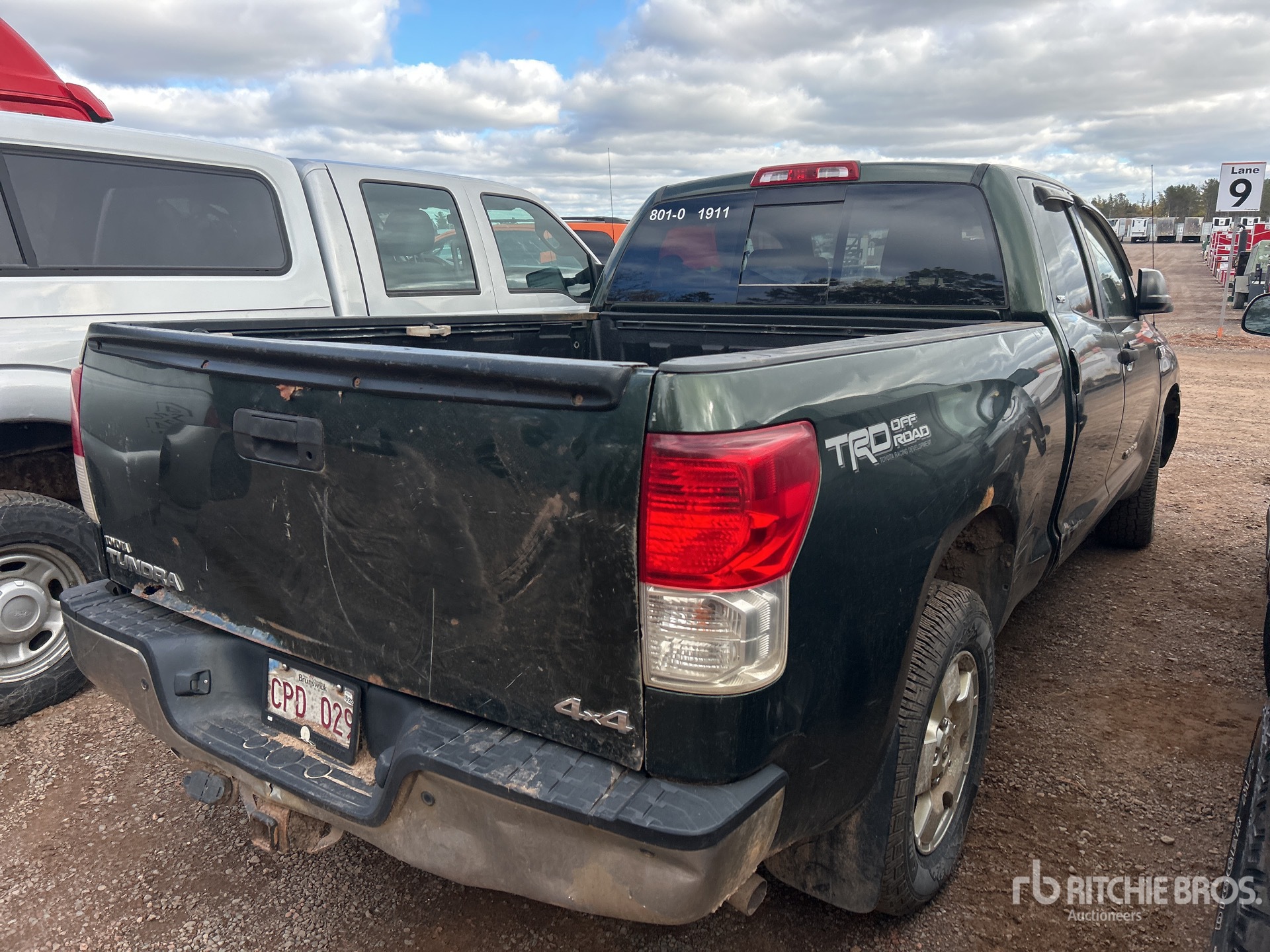 General Appearance with Image, coin arrière droit