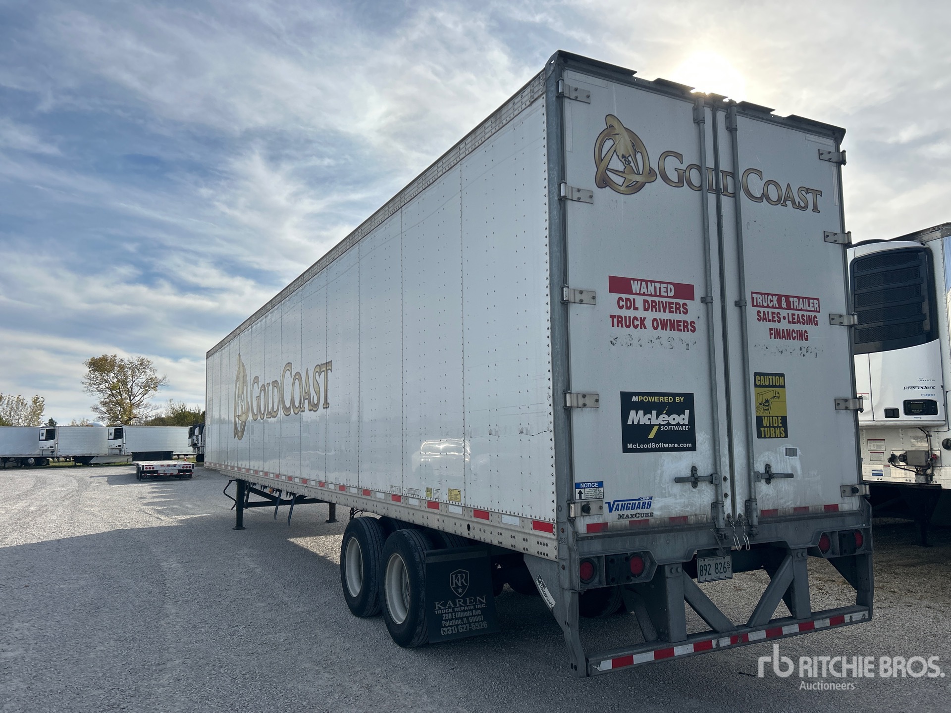 Aspect général with Image, coin arrière gauche