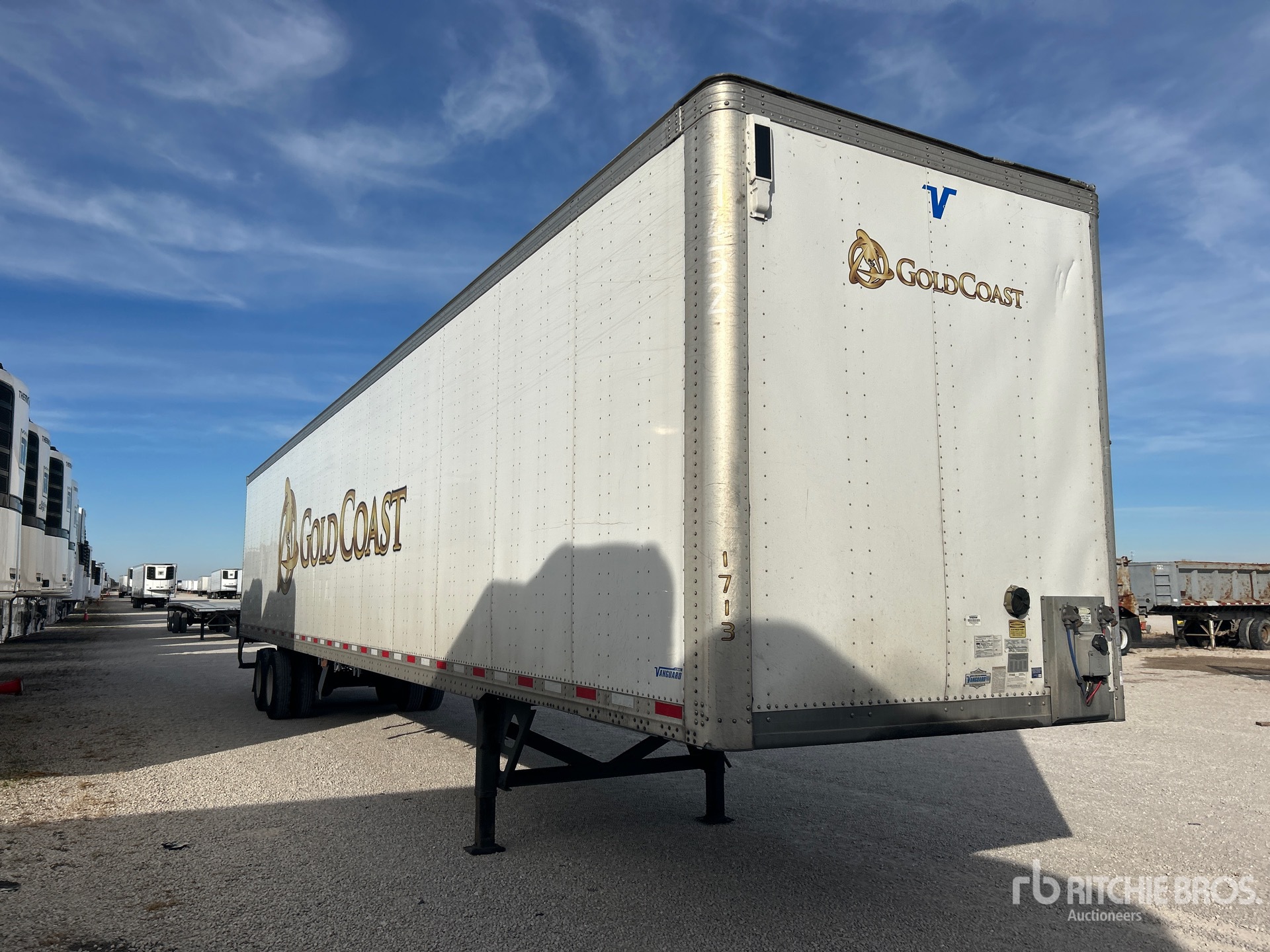 Aspect général with Image, coin avant droit