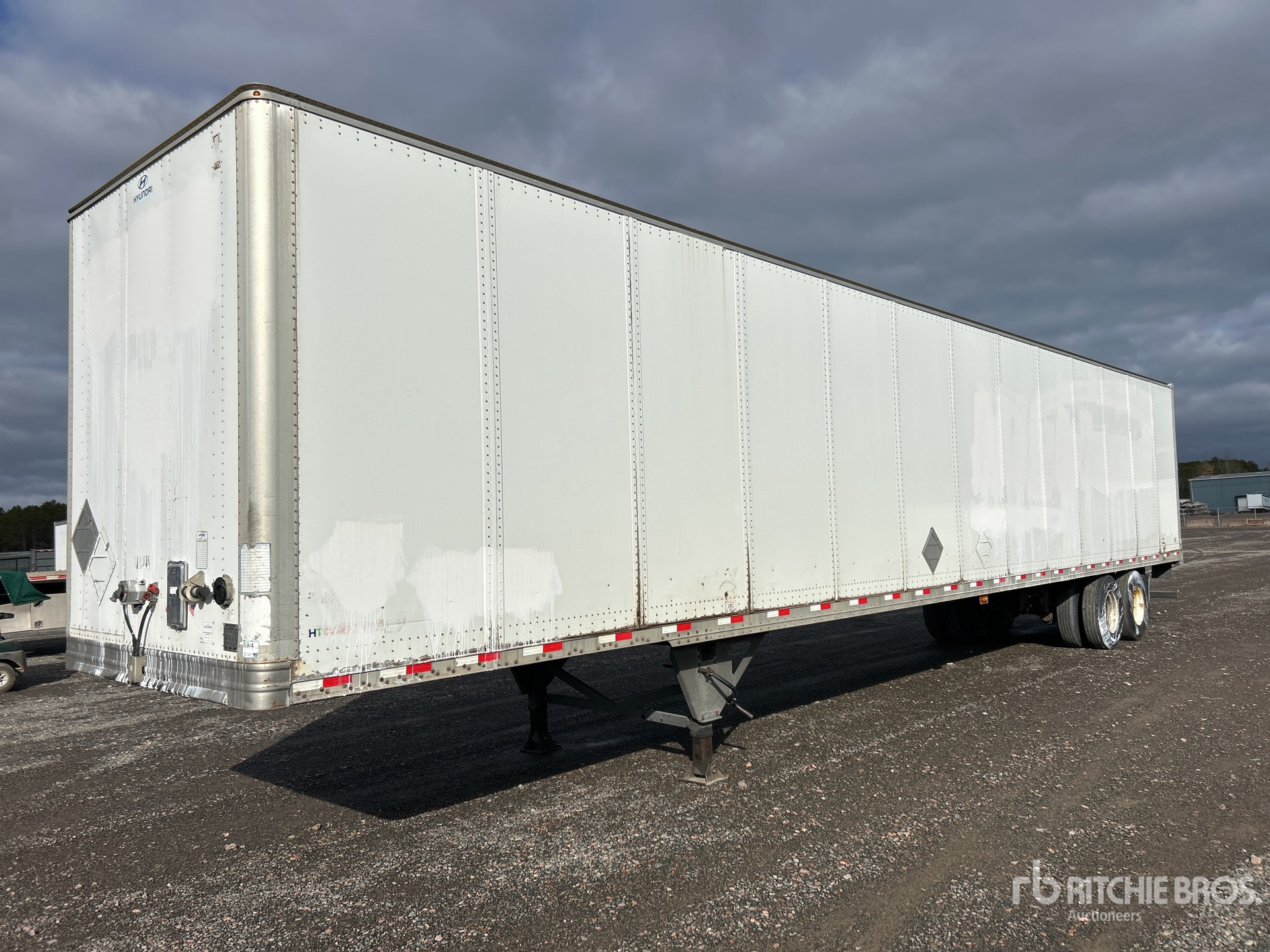 General Appearance with Featured Photo