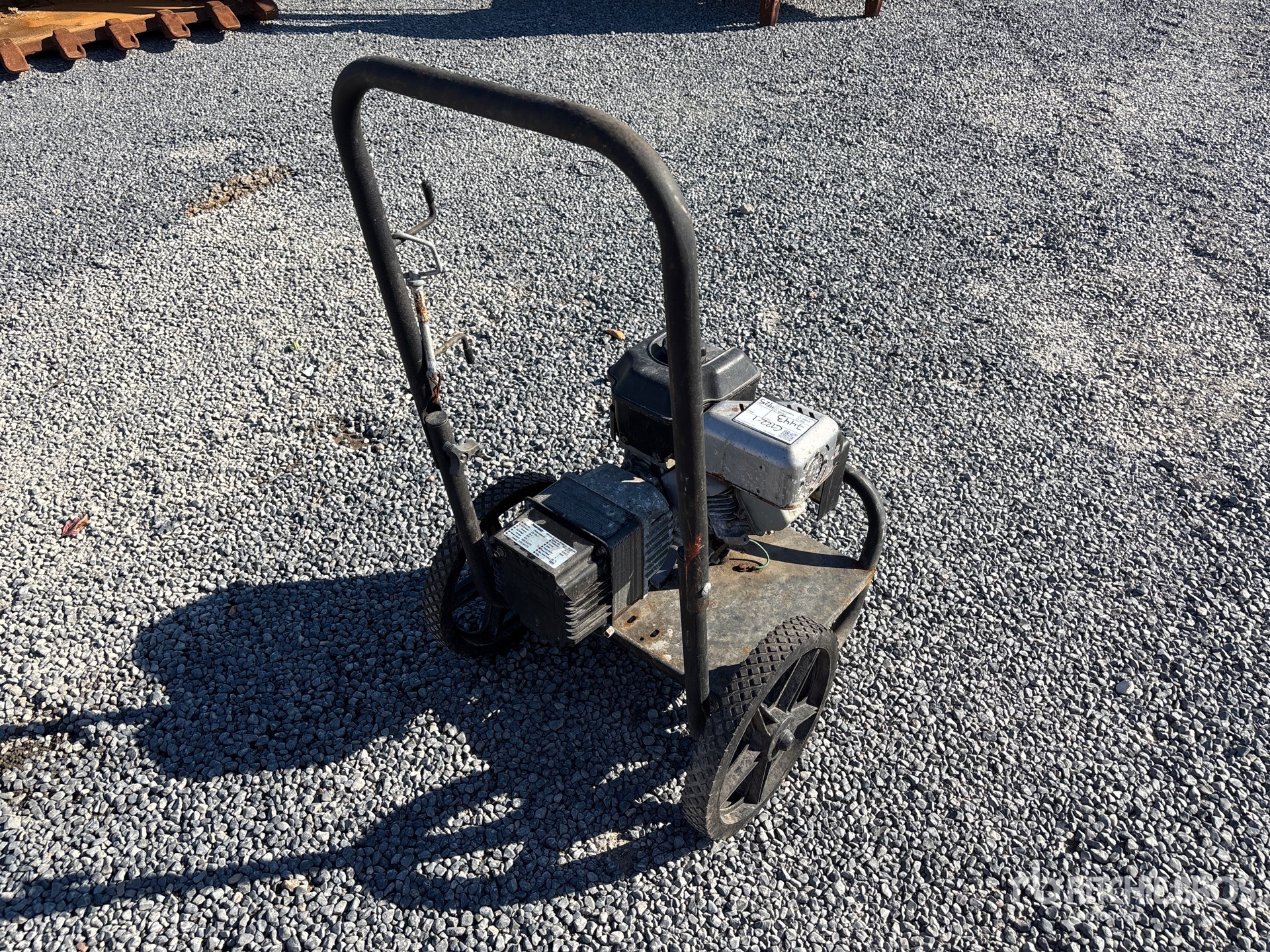 General Appearance with Image, coin arrière droit