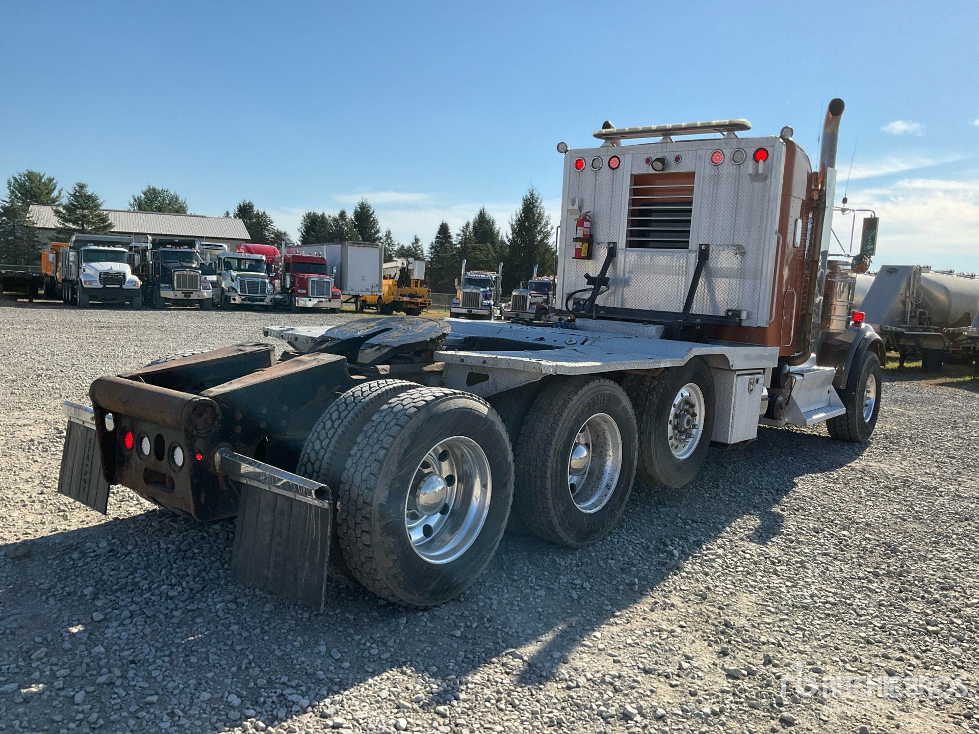 General Appearance with Image, coin arrière droit