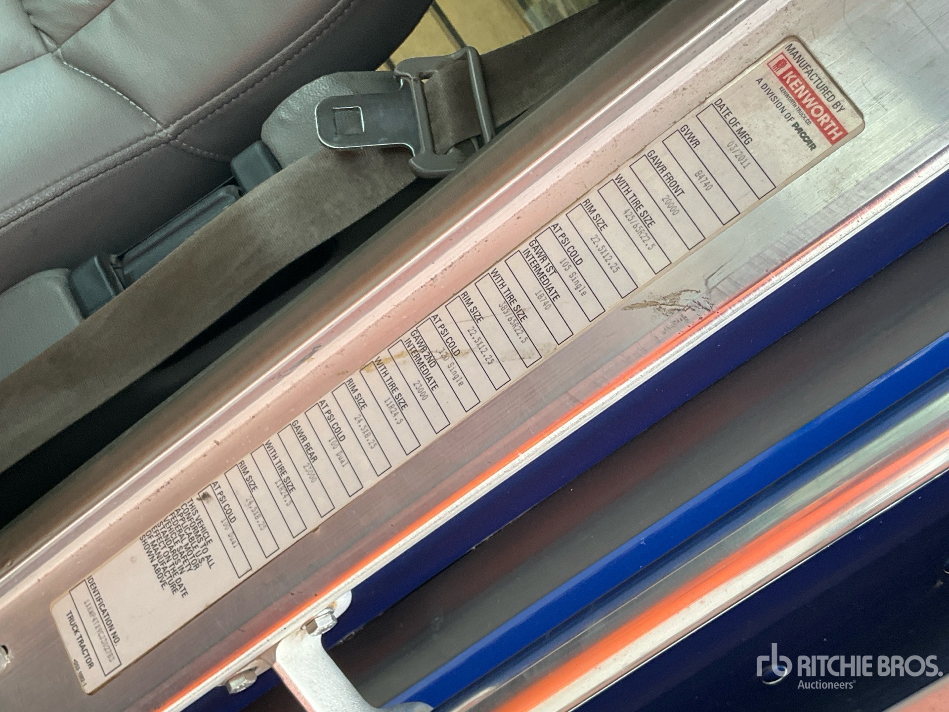 General Appearance with Numéro de série/Numéro d'identification du véhicule automobile