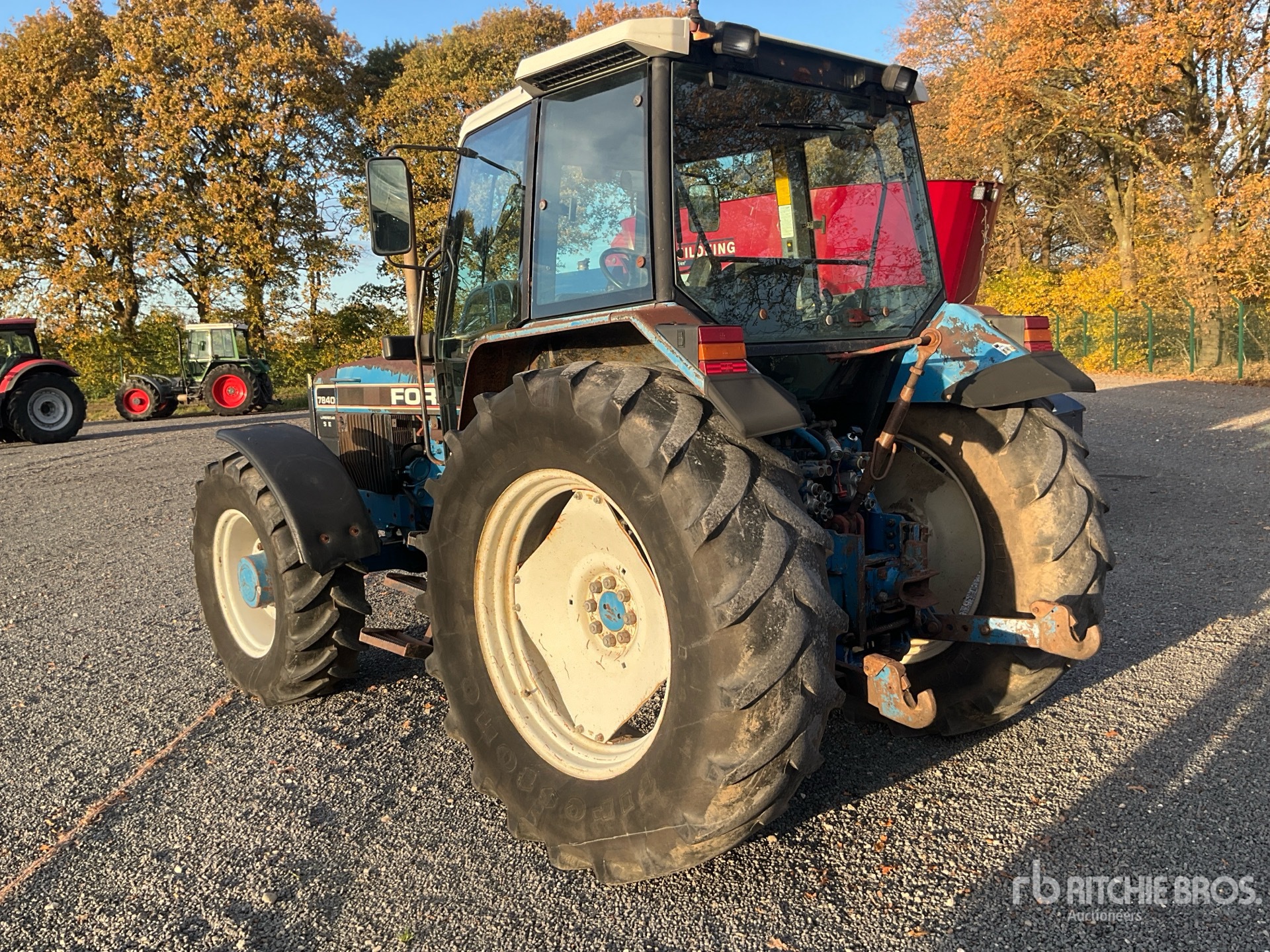 General Appearance with Imagen: esquina trasera izquierda