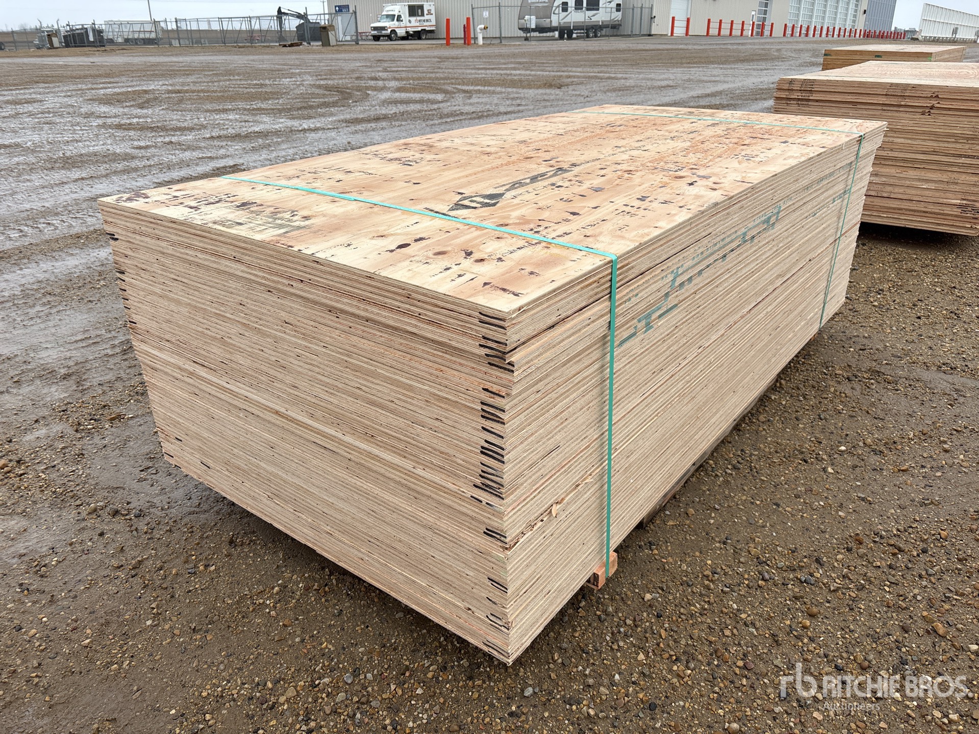 General Appearance with Foto, angolo posteriore sinistro