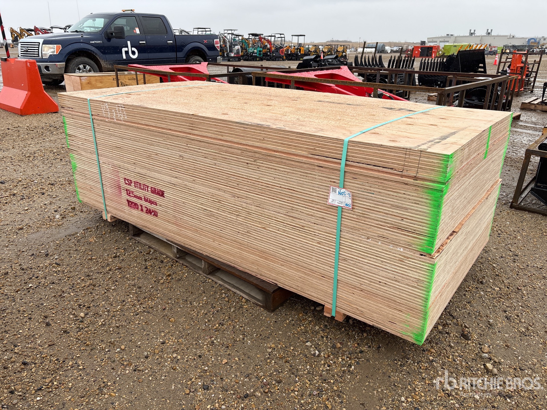 General Appearance with Foto, angolo anteriore sinistro