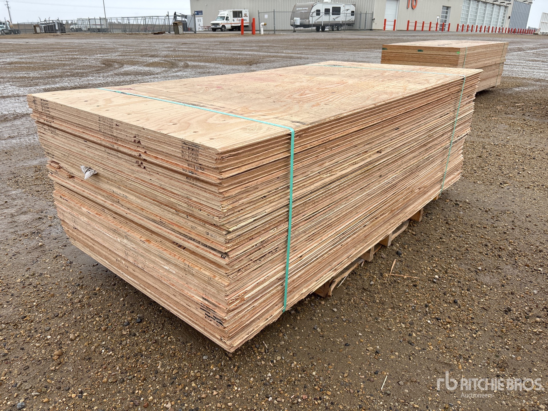 General Appearance with Foto, angolo posteriore sinistro