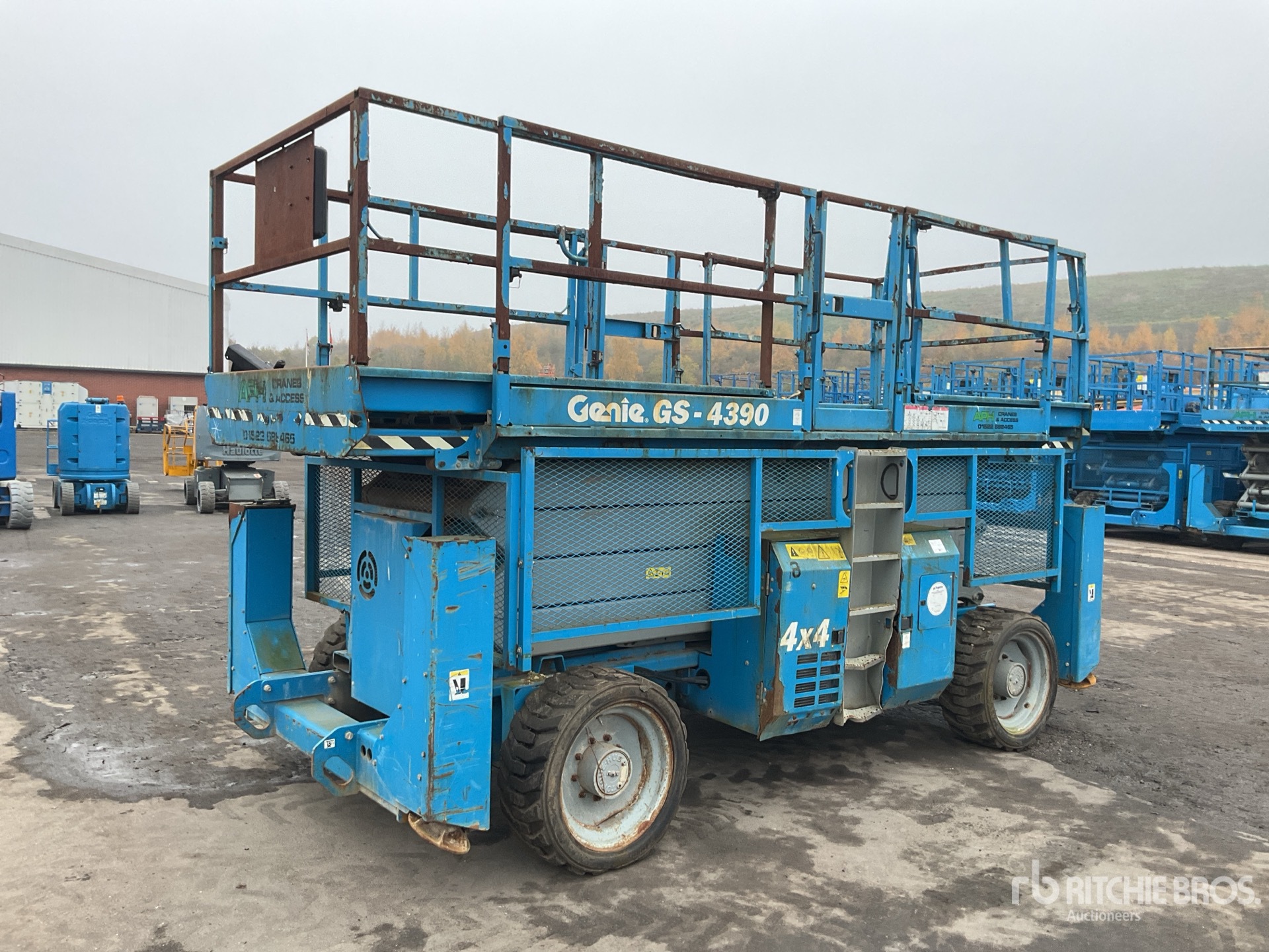 General Appearance with Picture, Left Front Corner