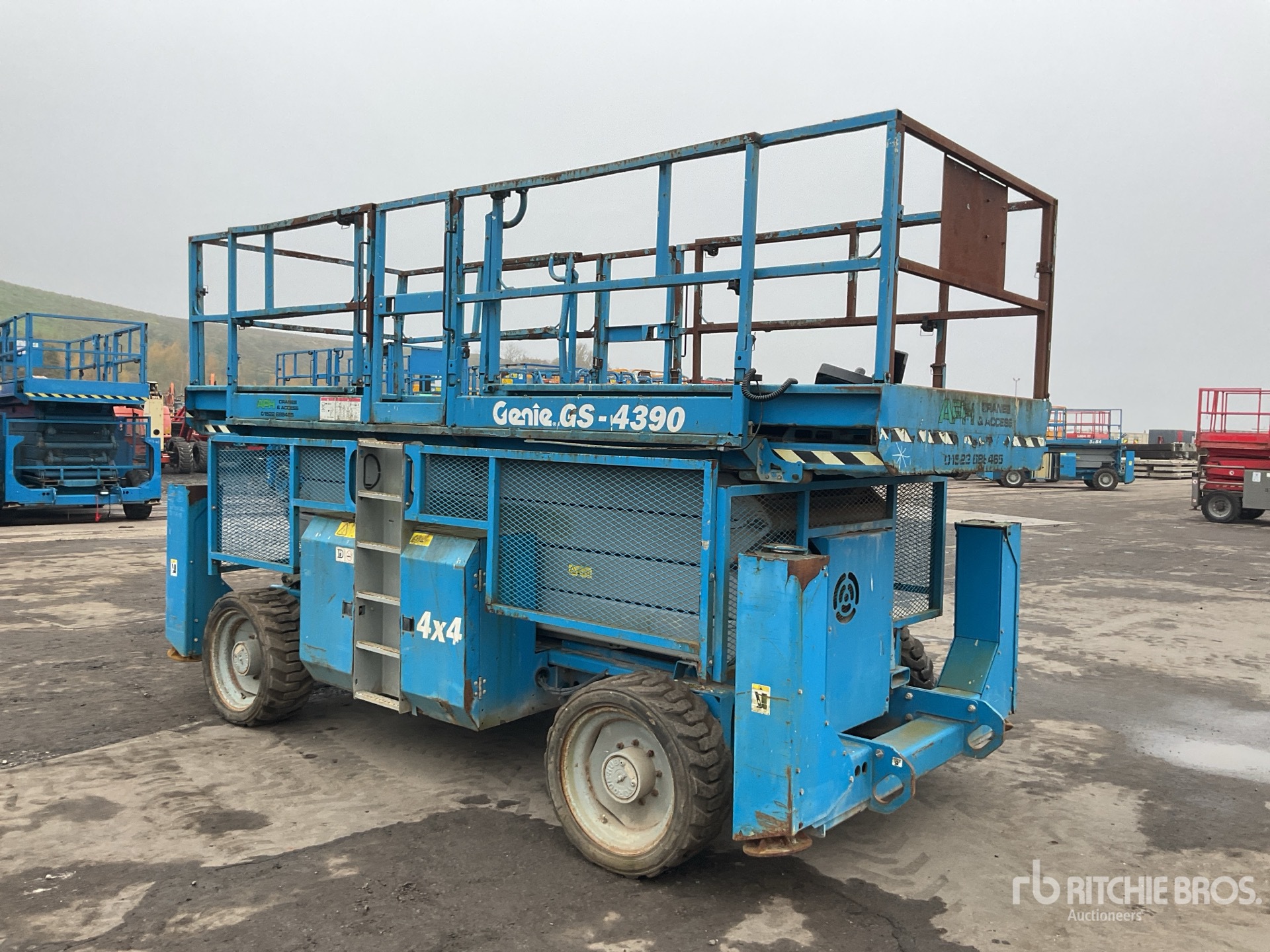 General Appearance with Picture, Right Front Corner