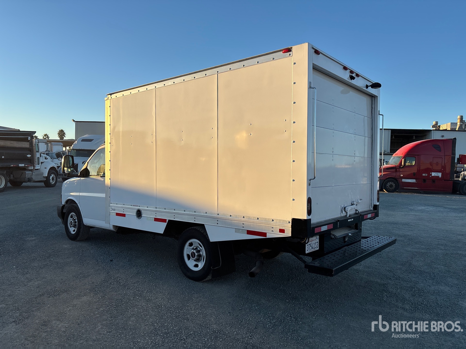 General Appearance with Picture, Left Rear Corner