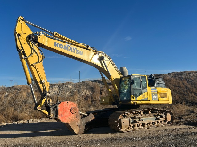 2017 Komatsu PC490LC-11 Tracked Excavator 2017 Komatsu PC490LC-11 Tracked Excavator