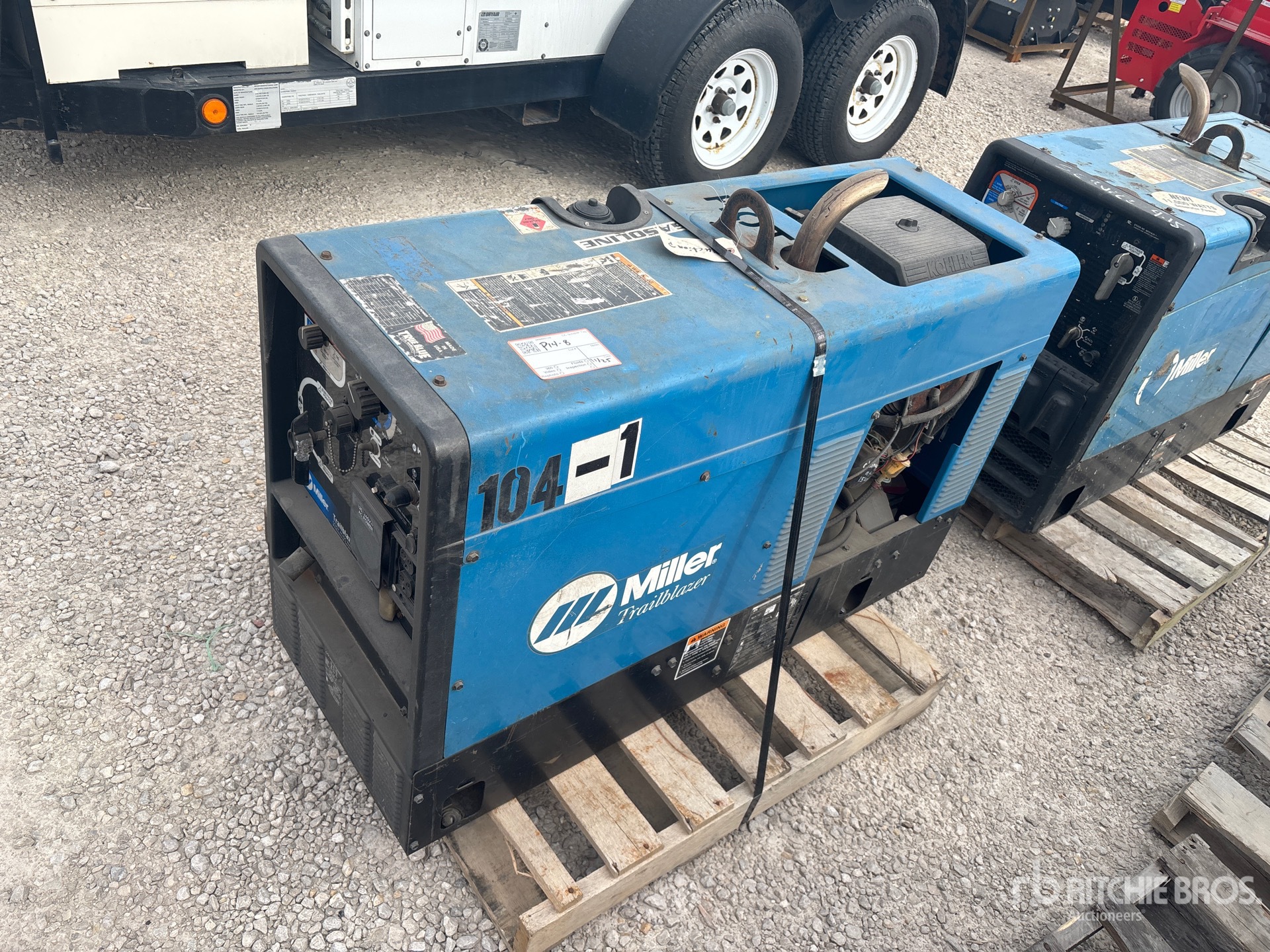 Aspect général with Image, coin avant gauche