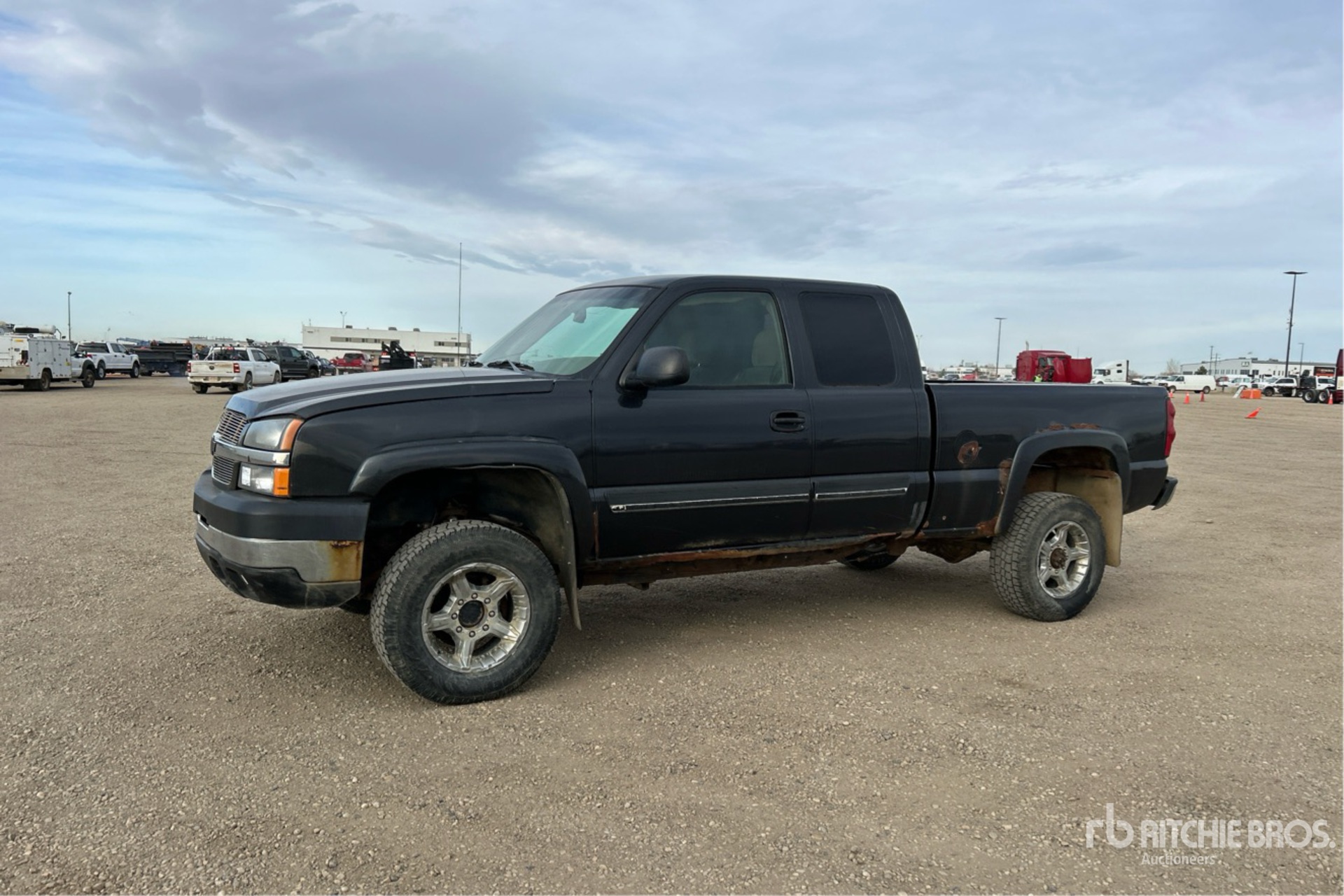 General Appearance with Picture, Left Front Corner