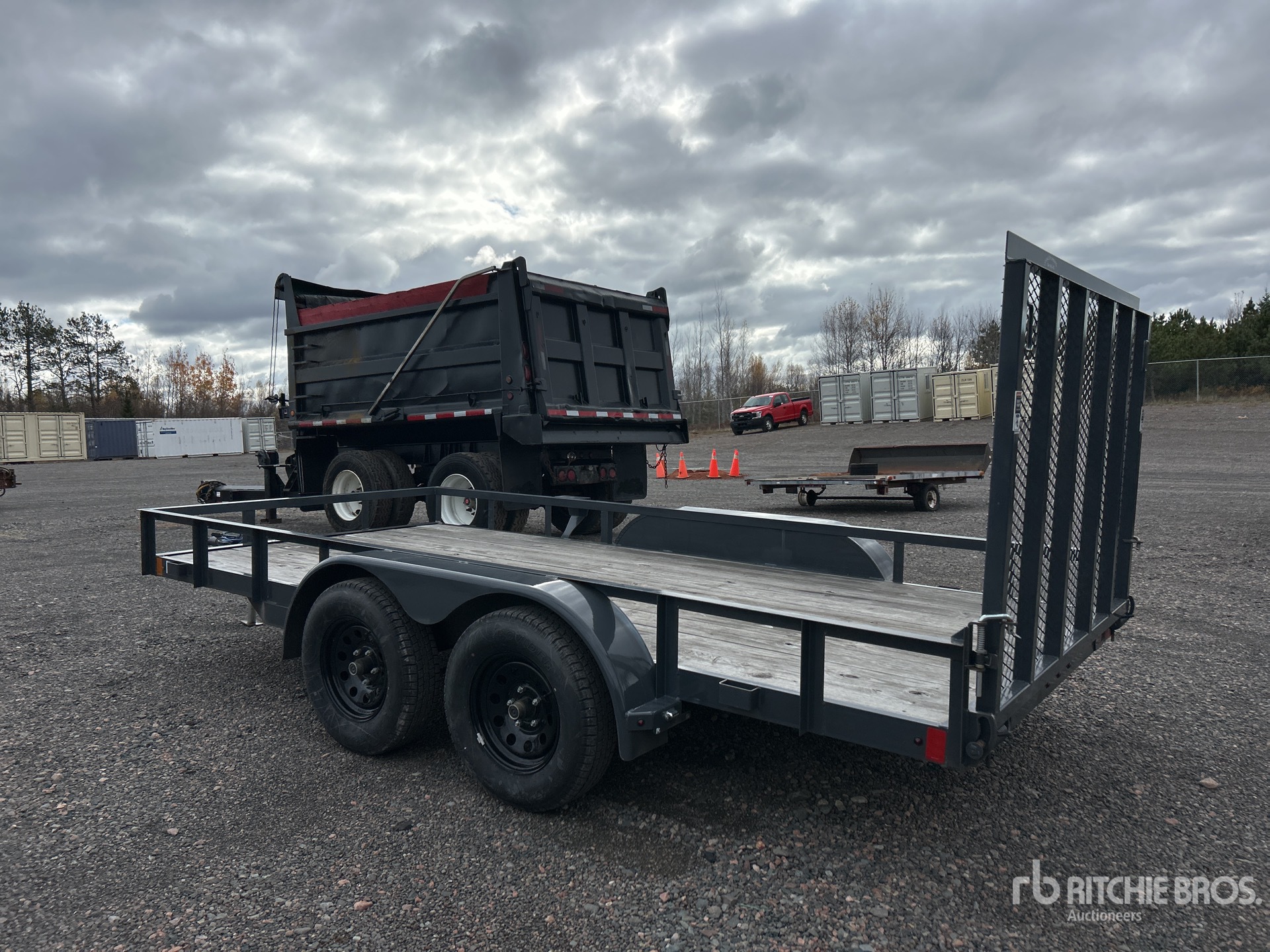 General Appearance with Picture, Left Rear Corner