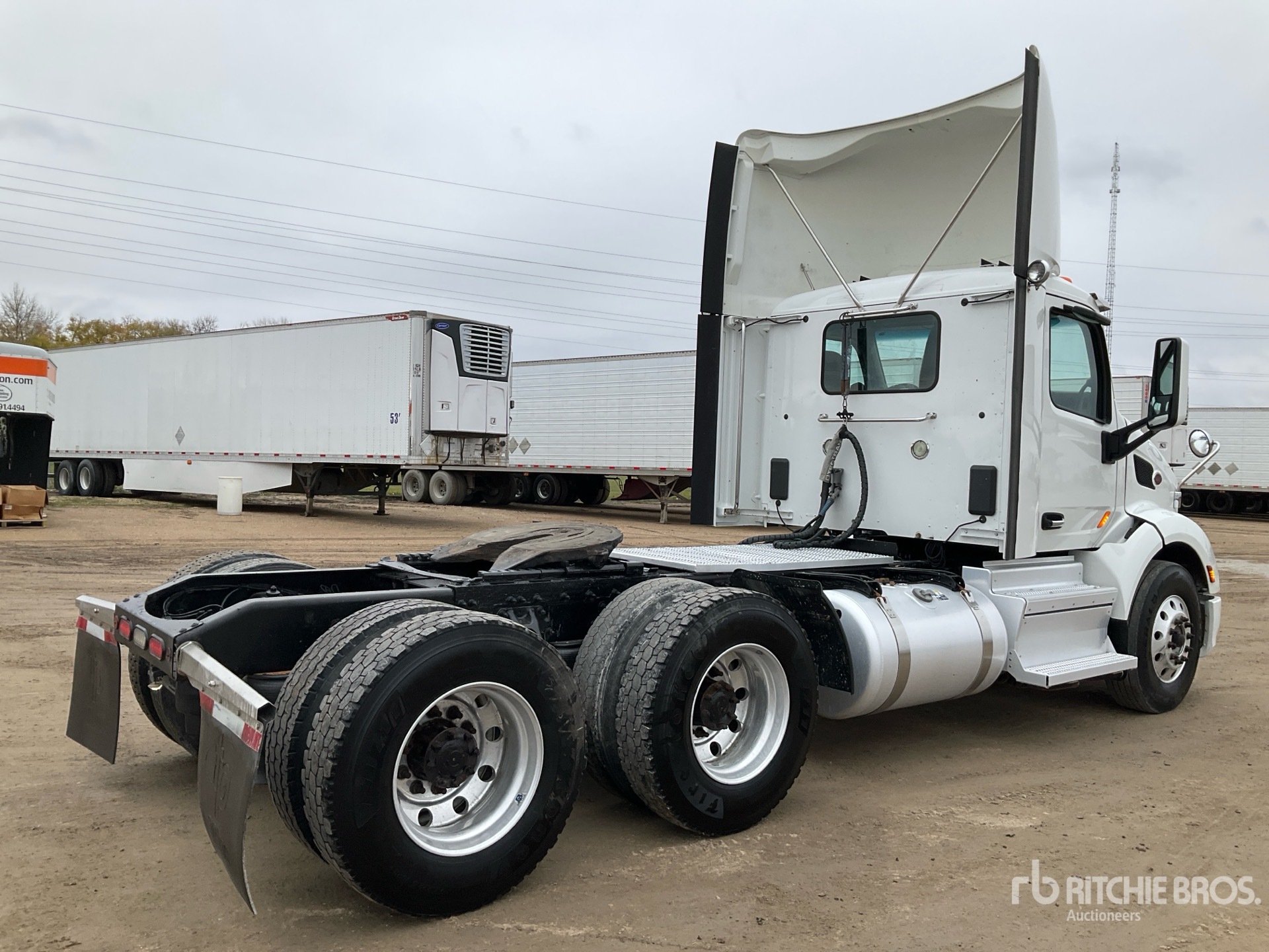 General Appearance with Image, coin arrière droit