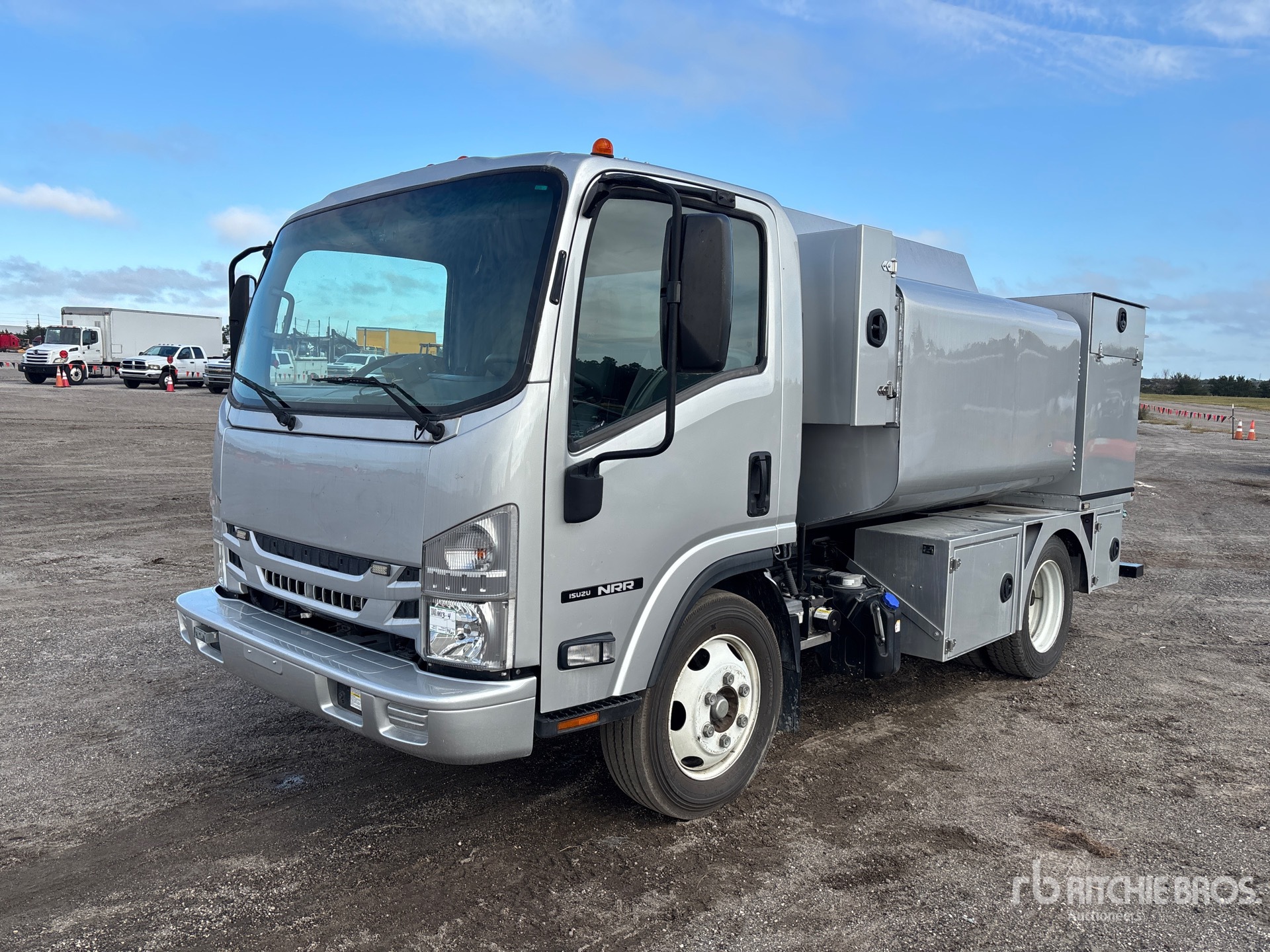 General Appearance with Featured Photo