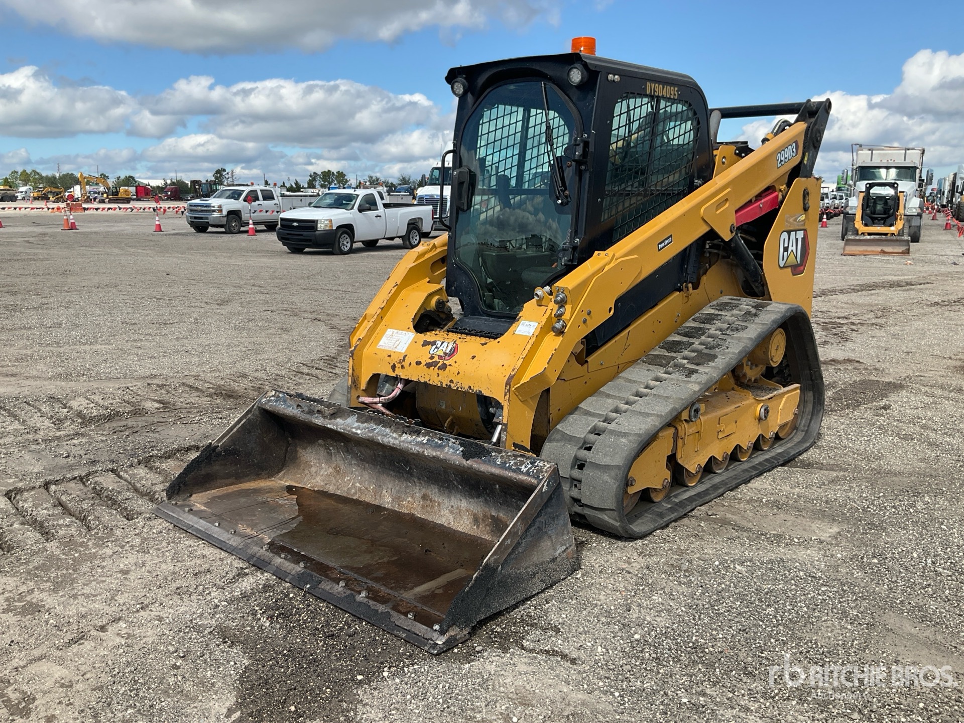 Aspect général with Image, coin avant gauche