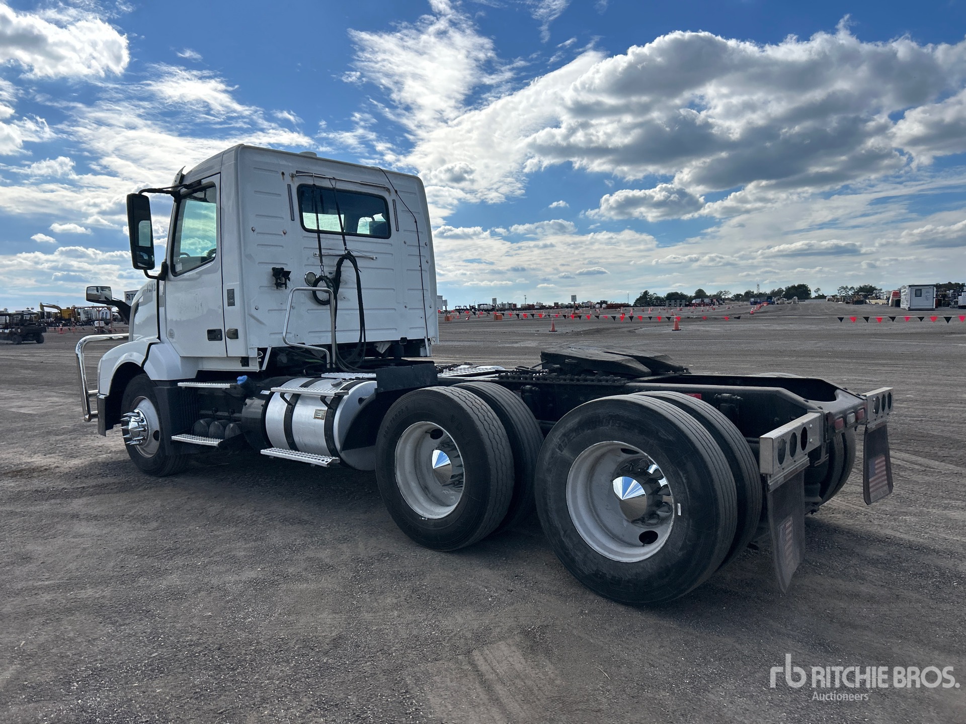 General Appearance with Imagen: esquina trasera izquierda