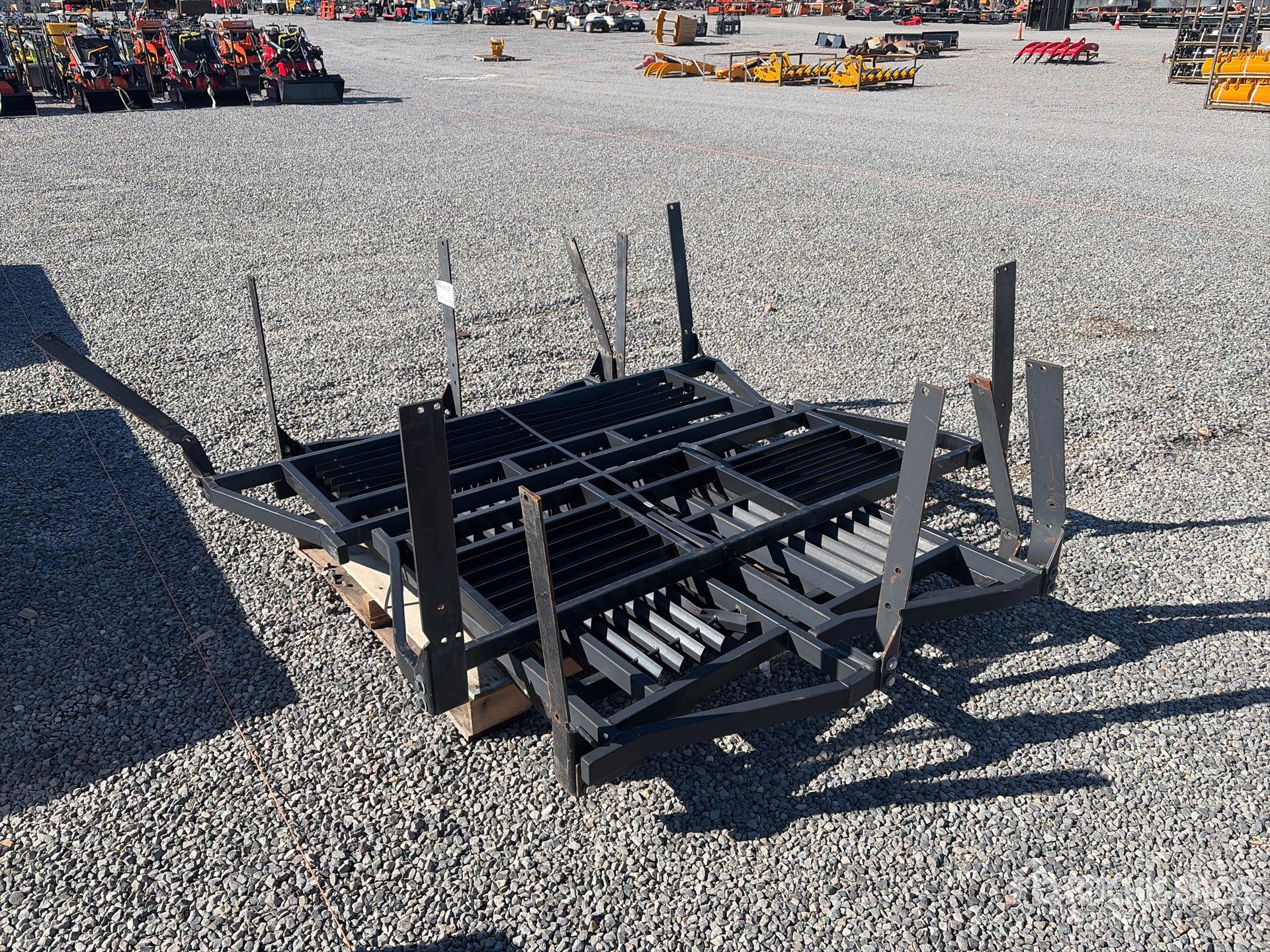 General Appearance with Bild, Ecke hinten rechts