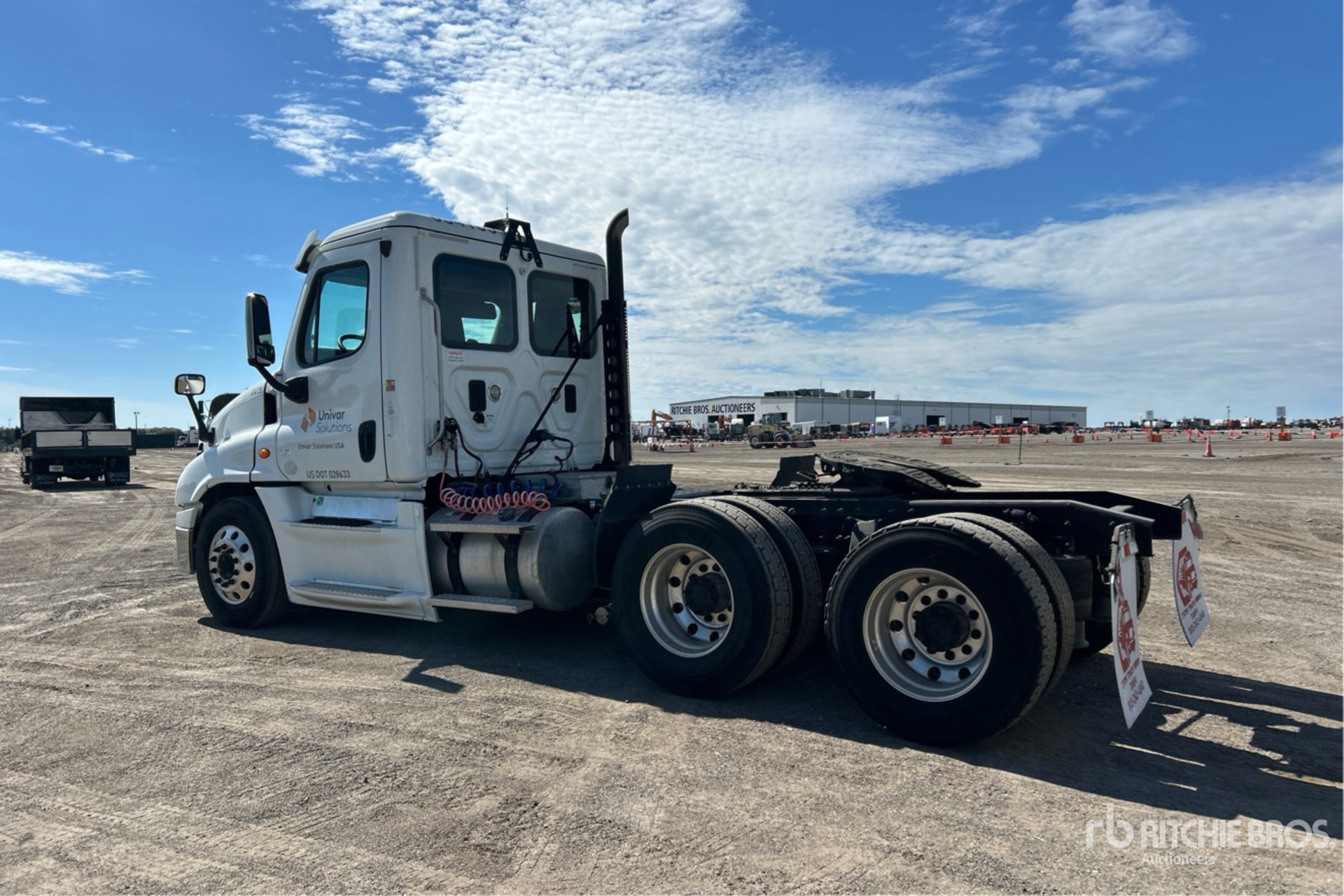 General Appearance with Zdjęcie, lewy dolny róg