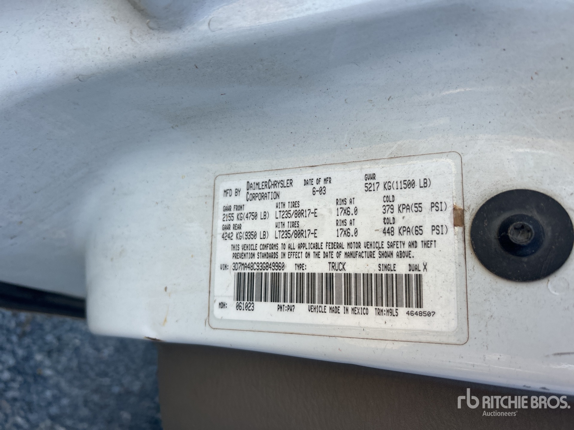 General Appearance with Serial Number / VIN